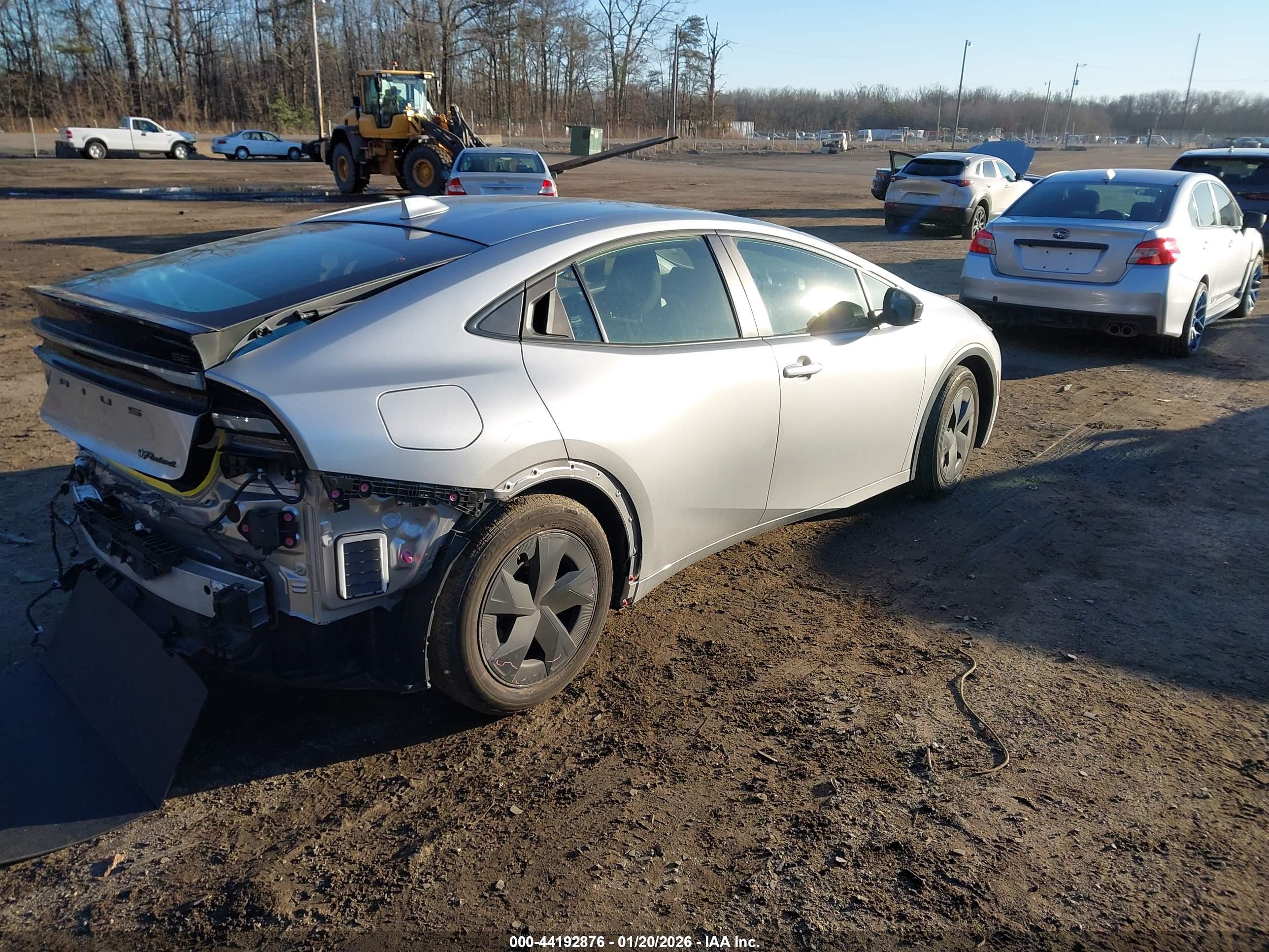 TOYOTA PRIUS image 4