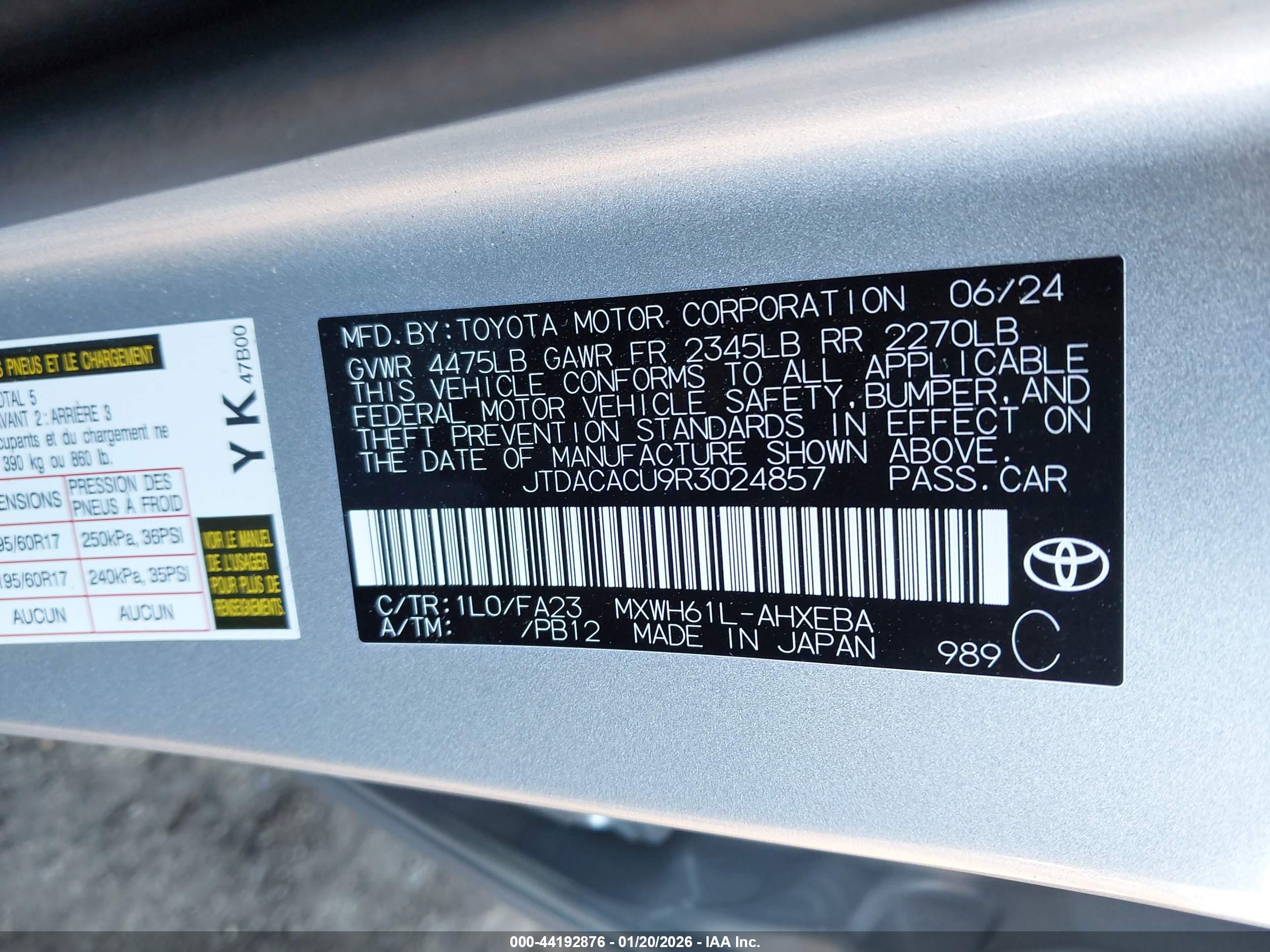 TOYOTA PRIUS image 9