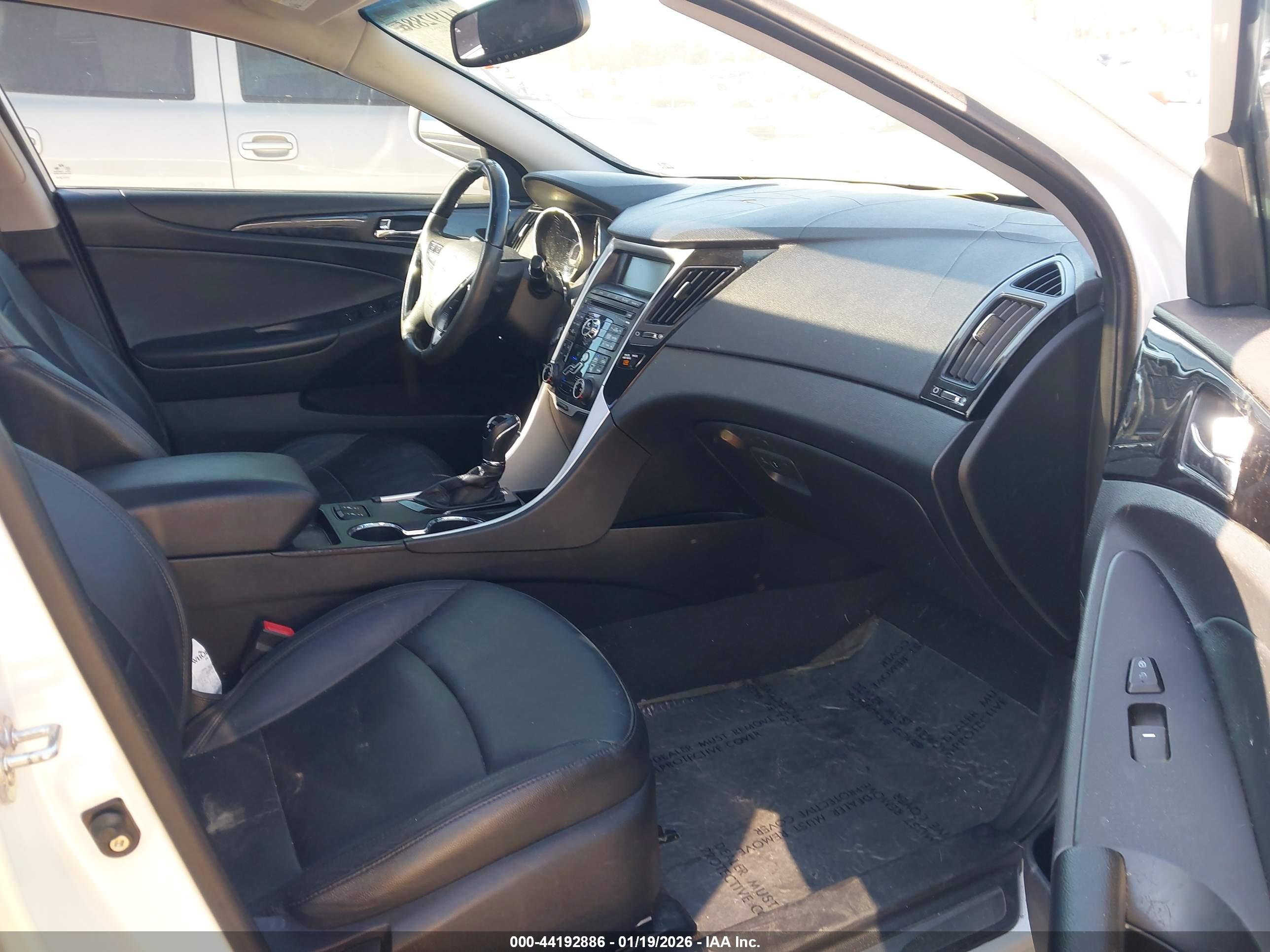 HYUNDAI SONATA image 5