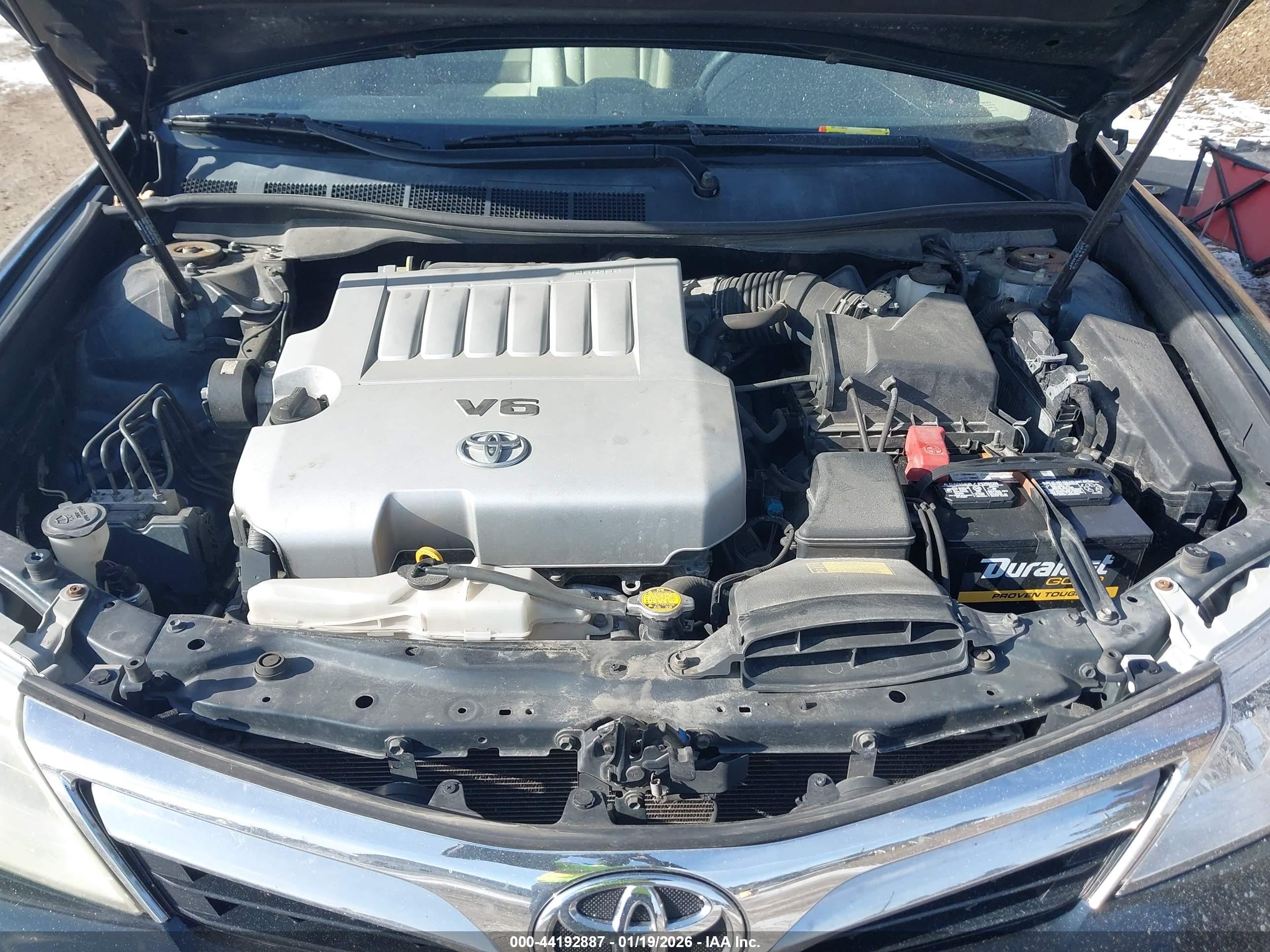 TOYOTA CAMRY image 10