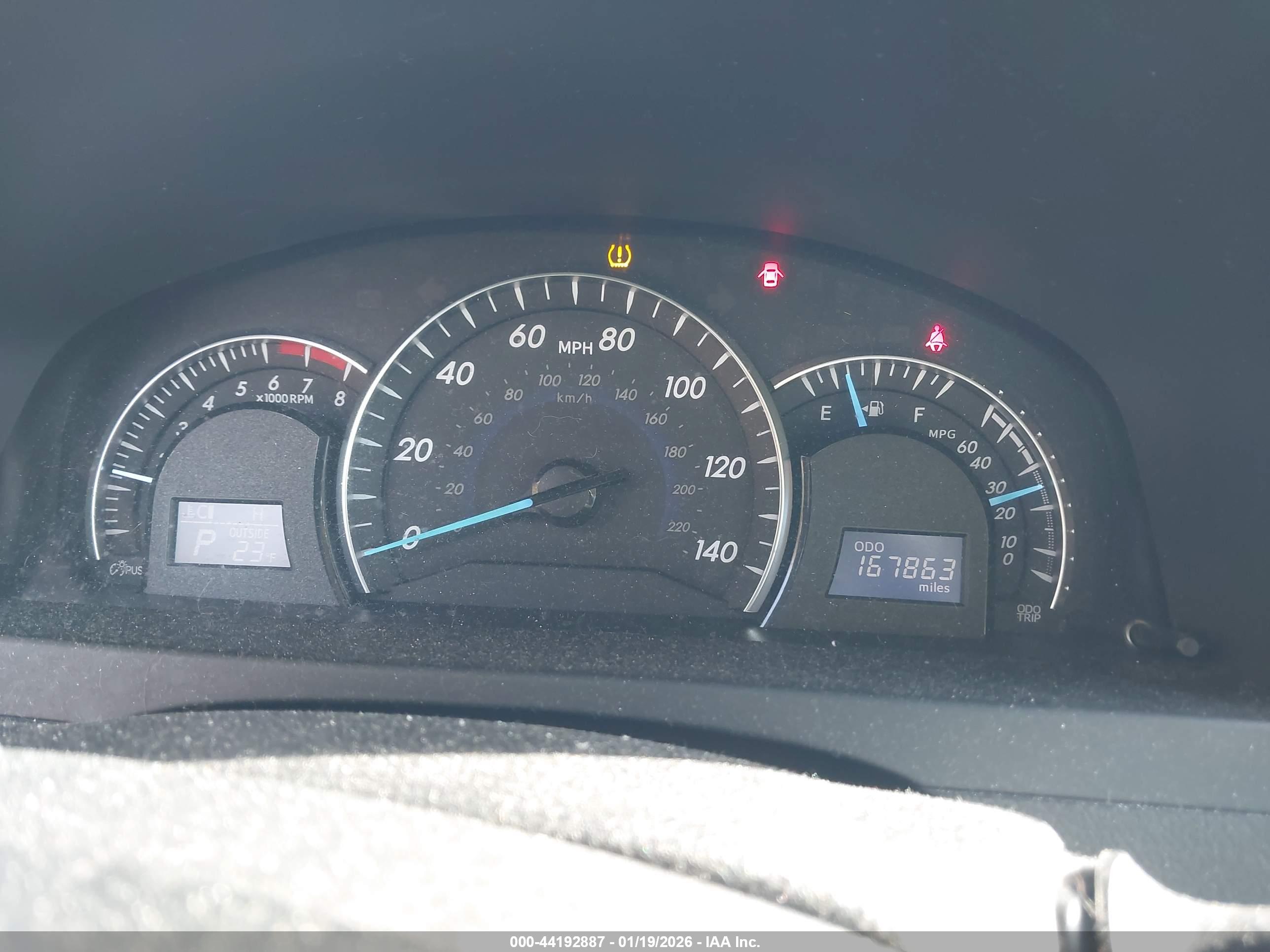 TOYOTA CAMRY image 7