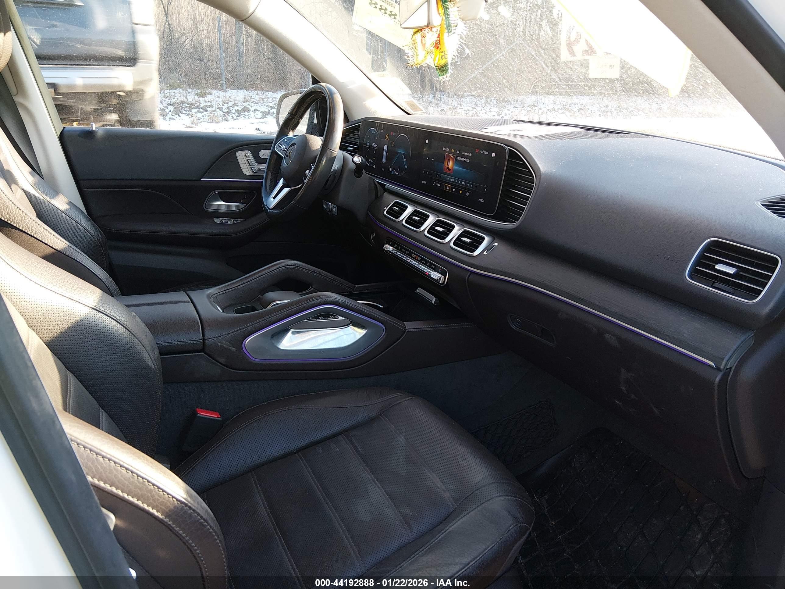 MERCEDES-BENZ GLE image 5