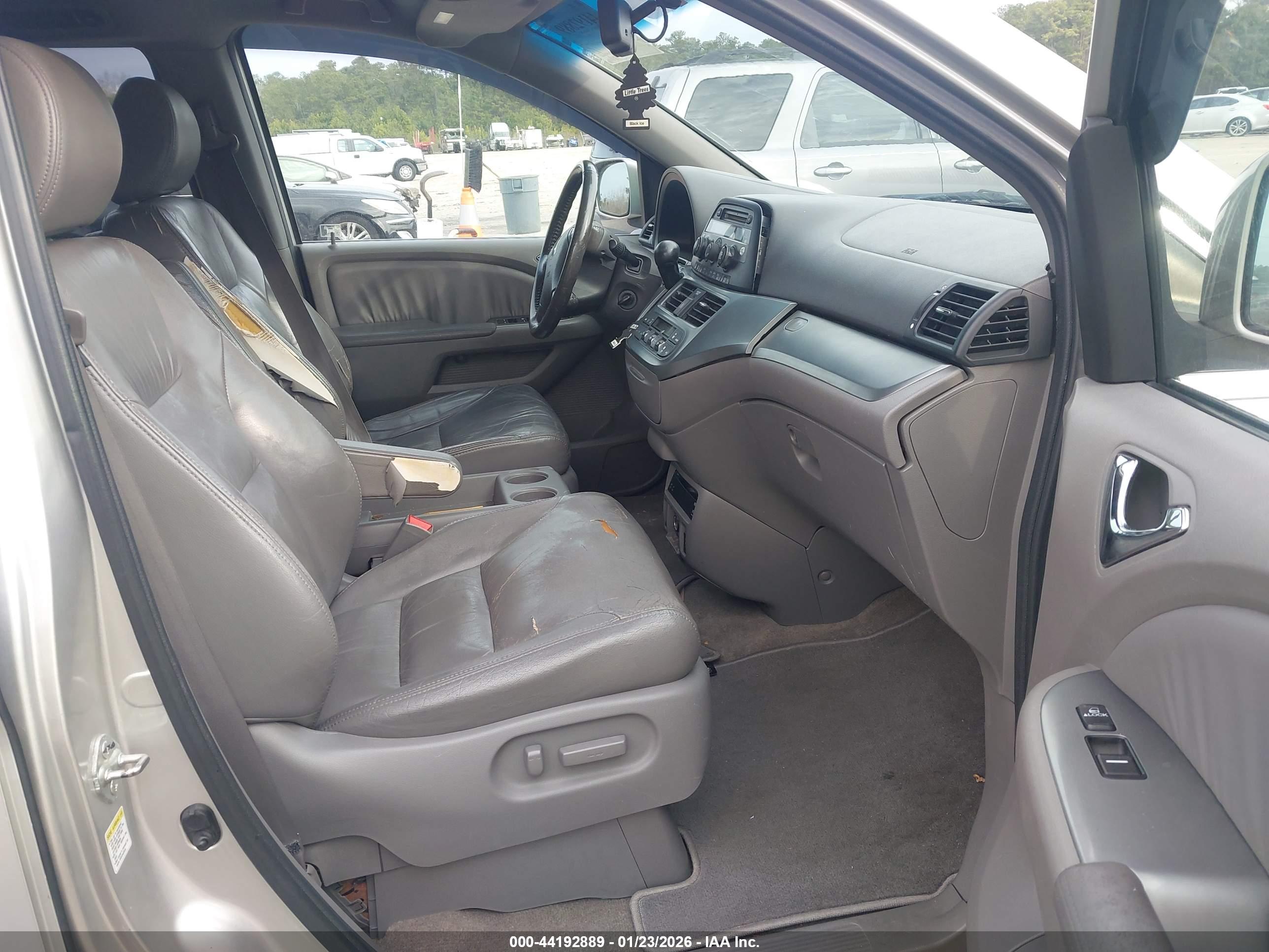 HONDA ODYSSEY image 5