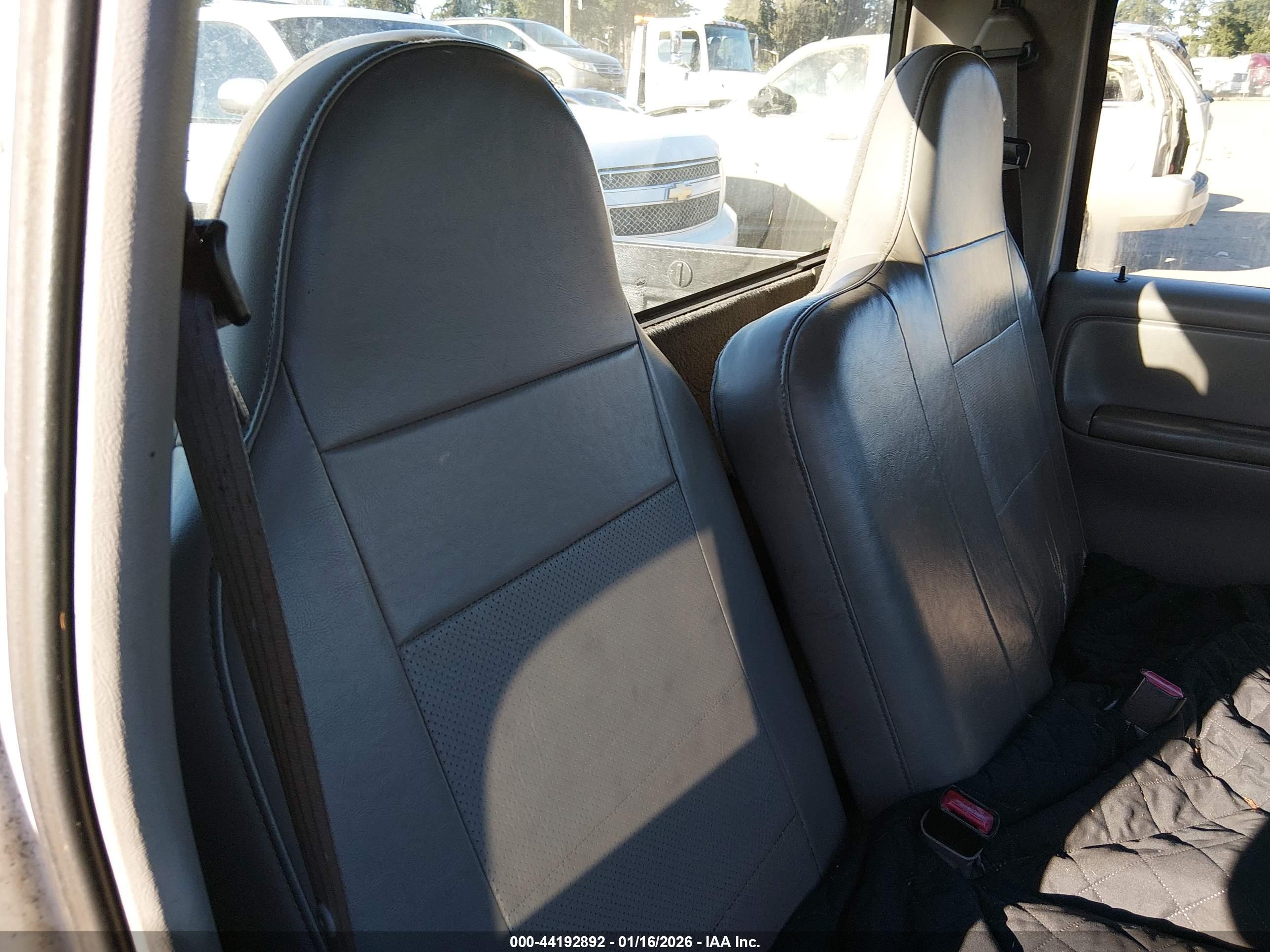 FORD RANGER image 8