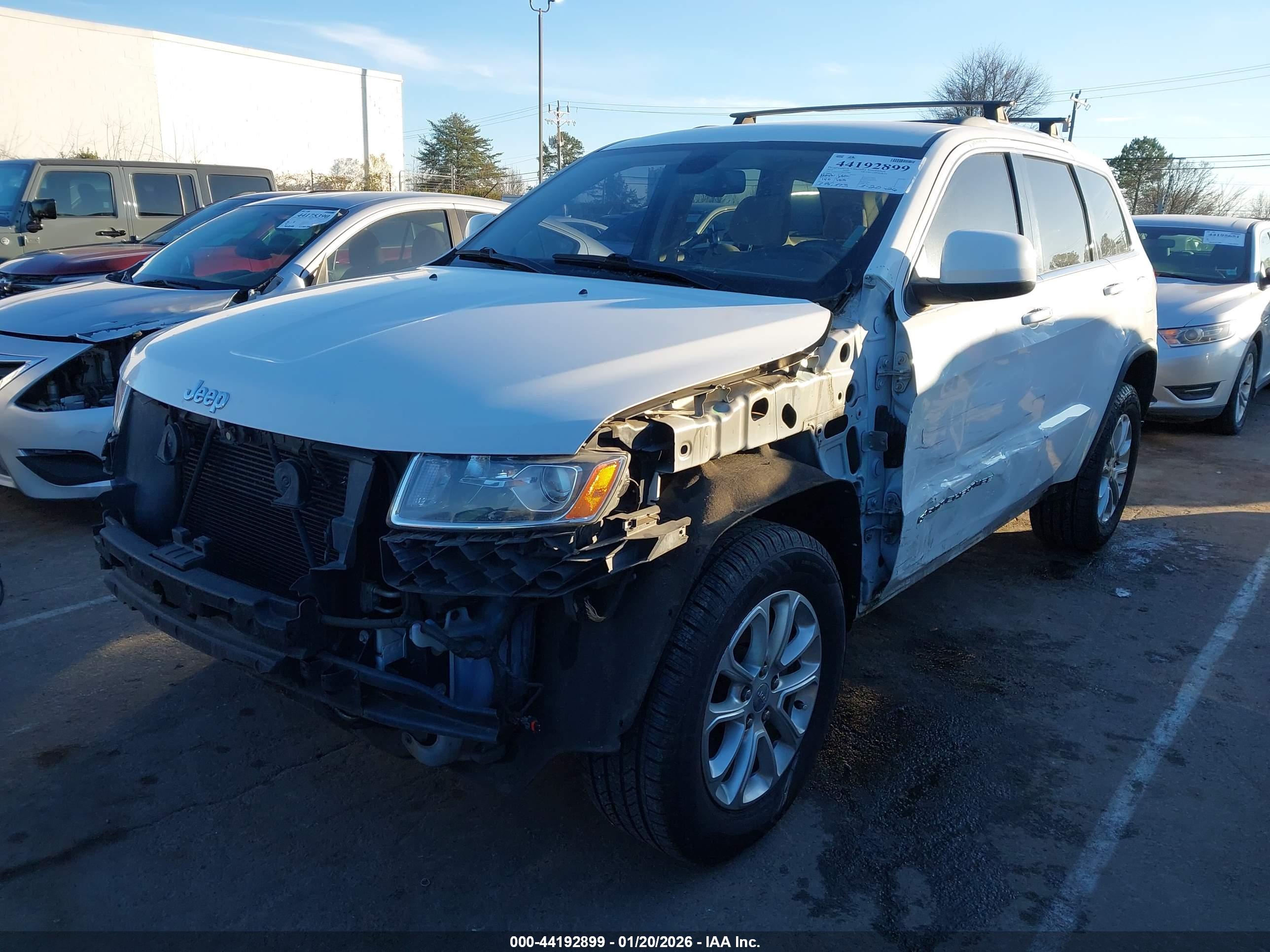 JEEP GRAND image 2