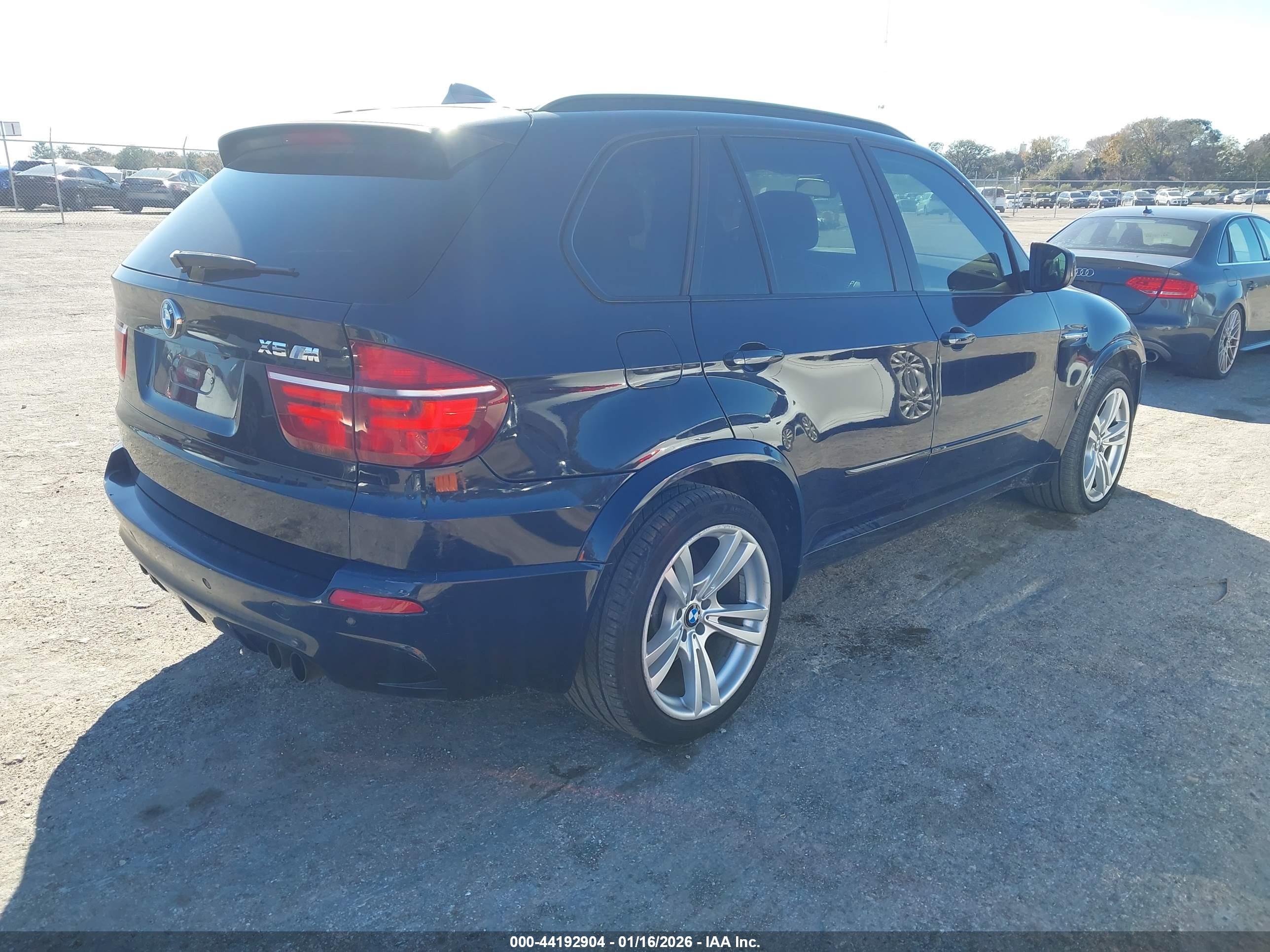 BMW X5 image 4