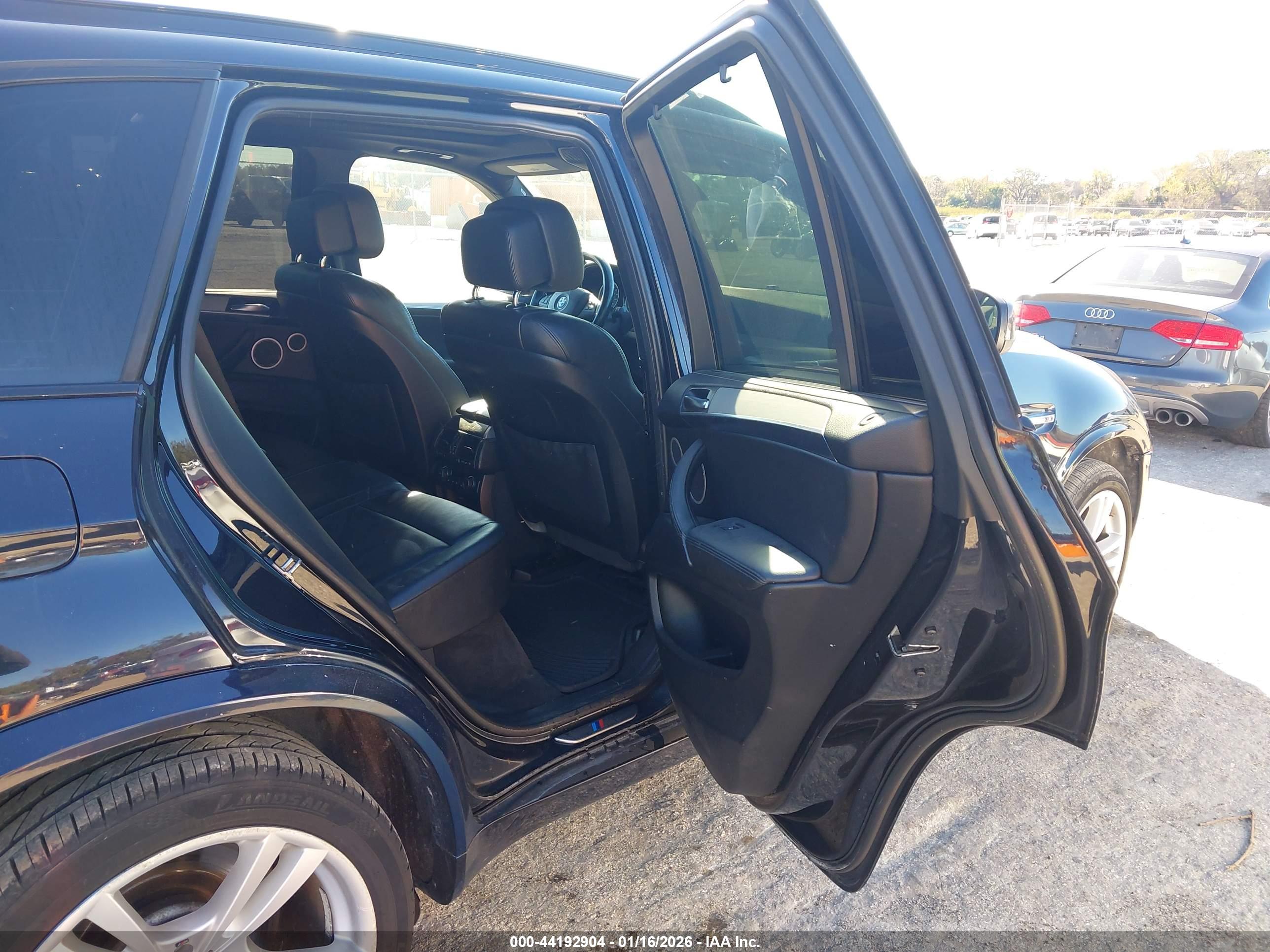 BMW X5 image 8
