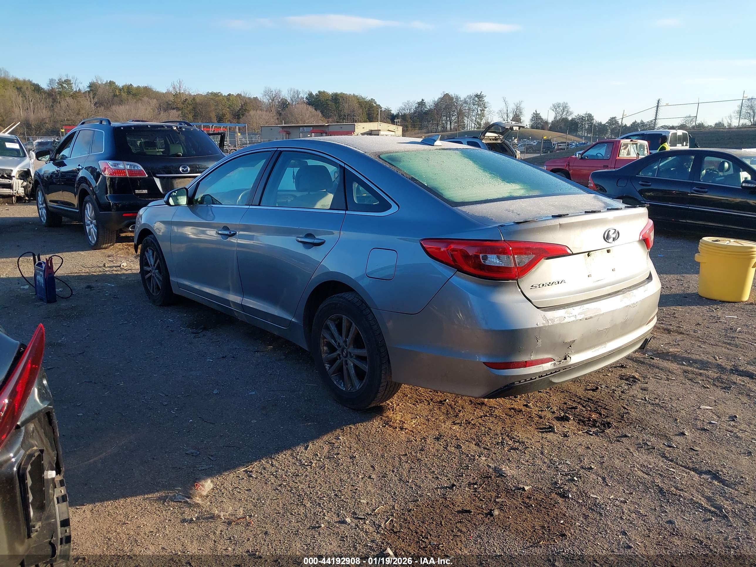 HYUNDAI SONATA image 3