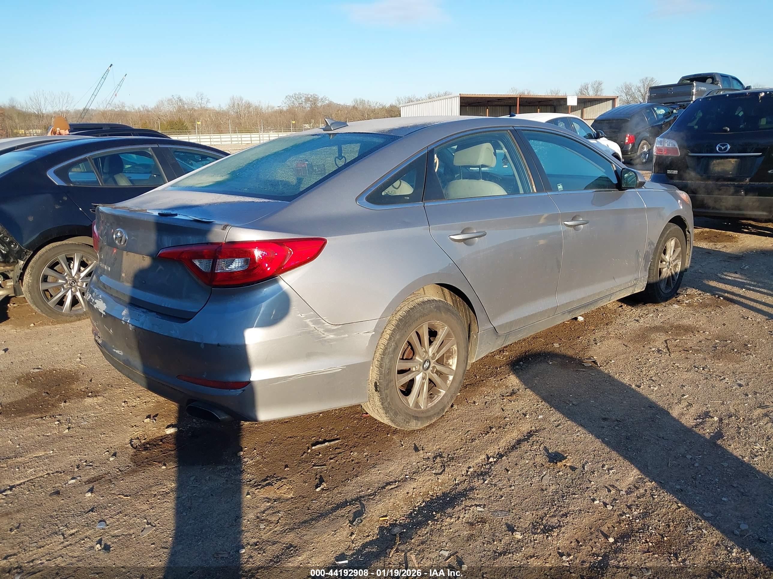 HYUNDAI SONATA image 4