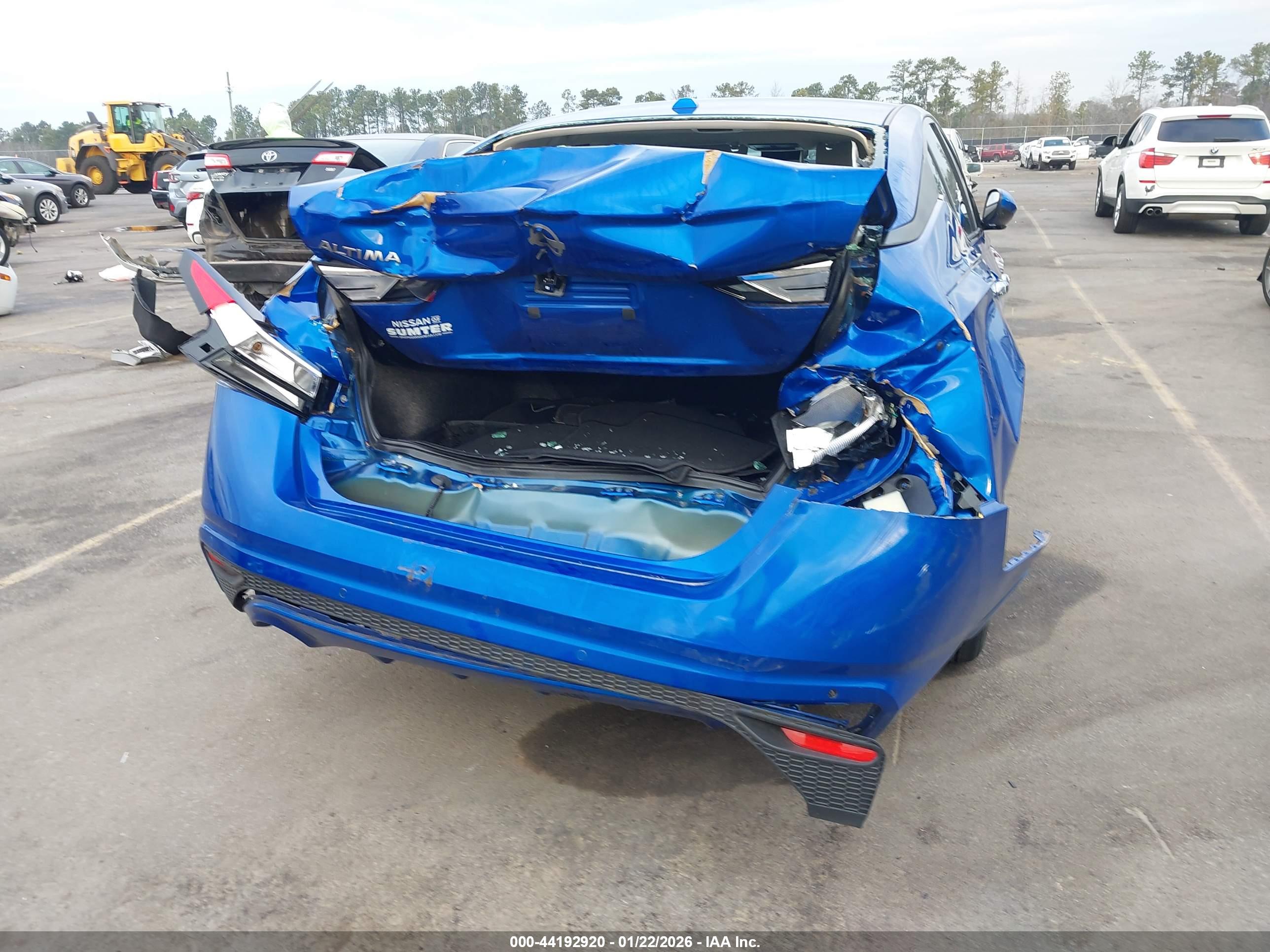 NISSAN ALTIMA image 6