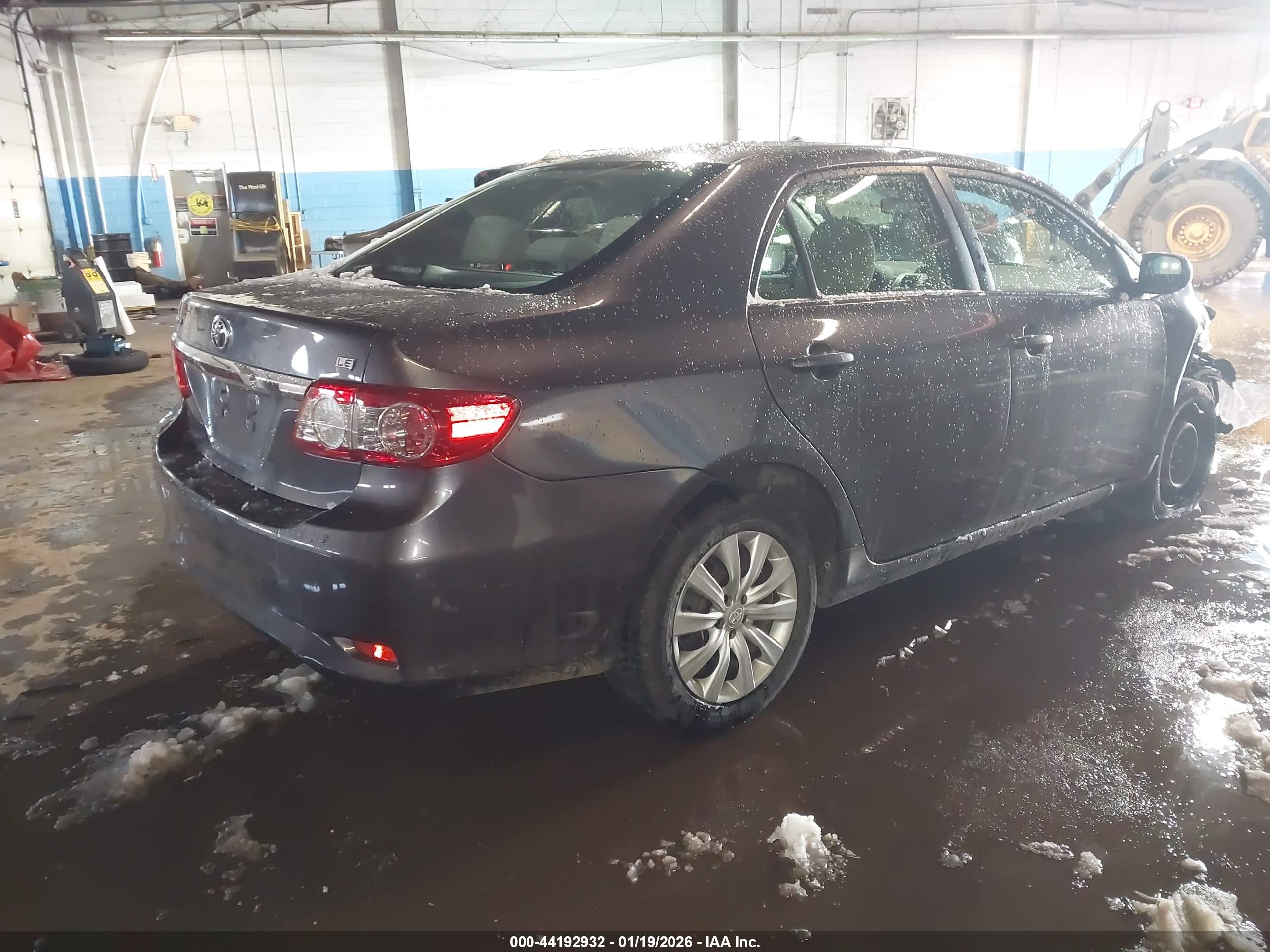 TOYOTA COROLLA image 4