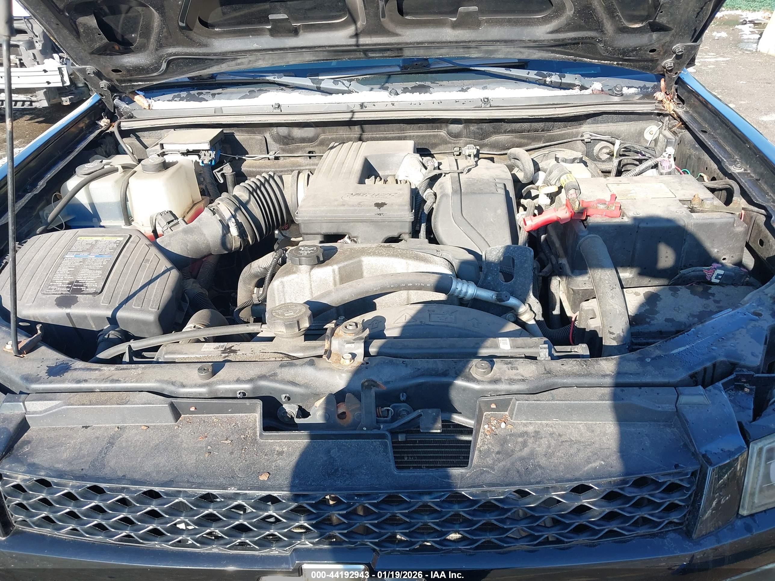 CHEVROLET COLORADO image 10