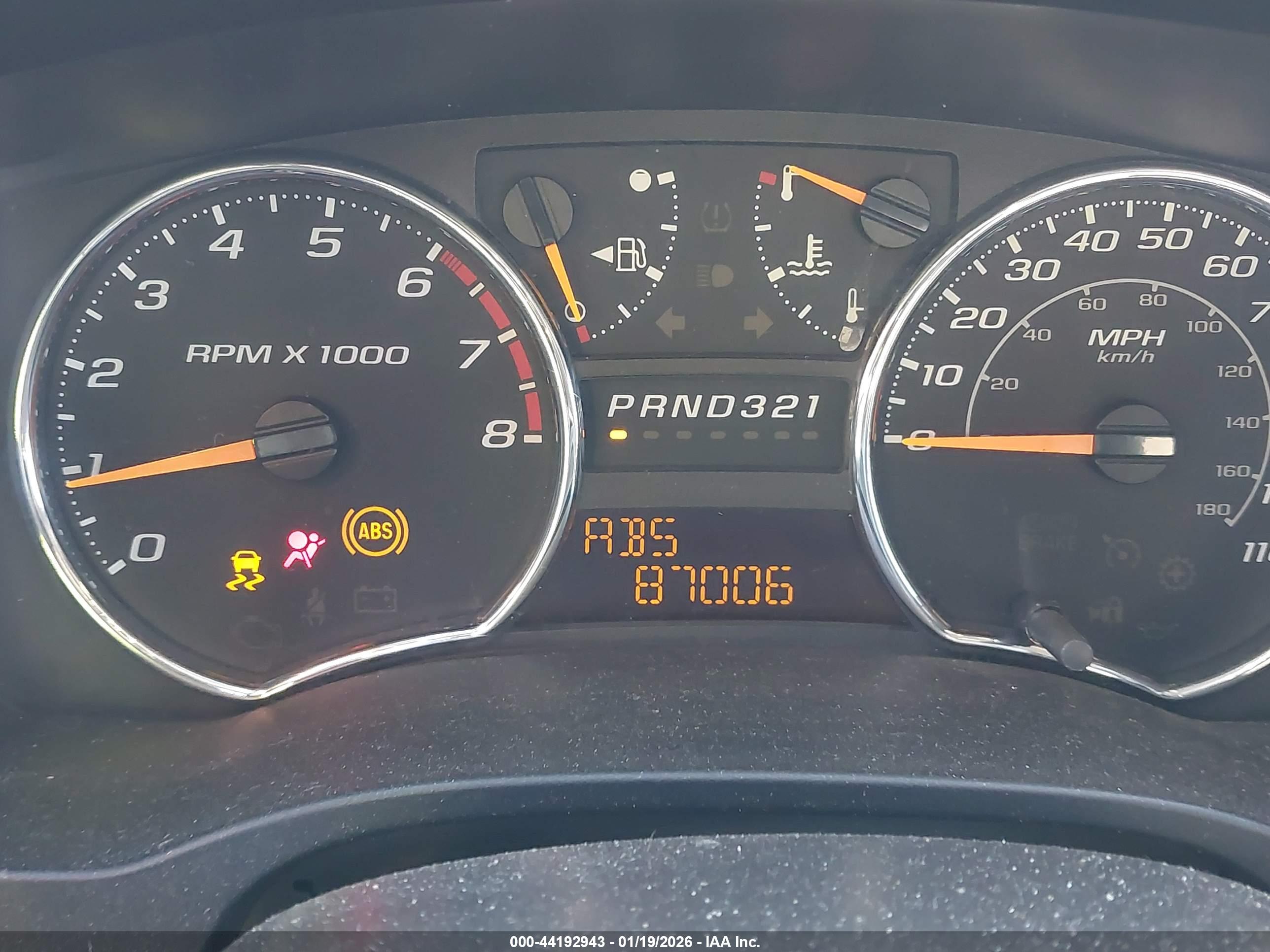 CHEVROLET COLORADO image 7