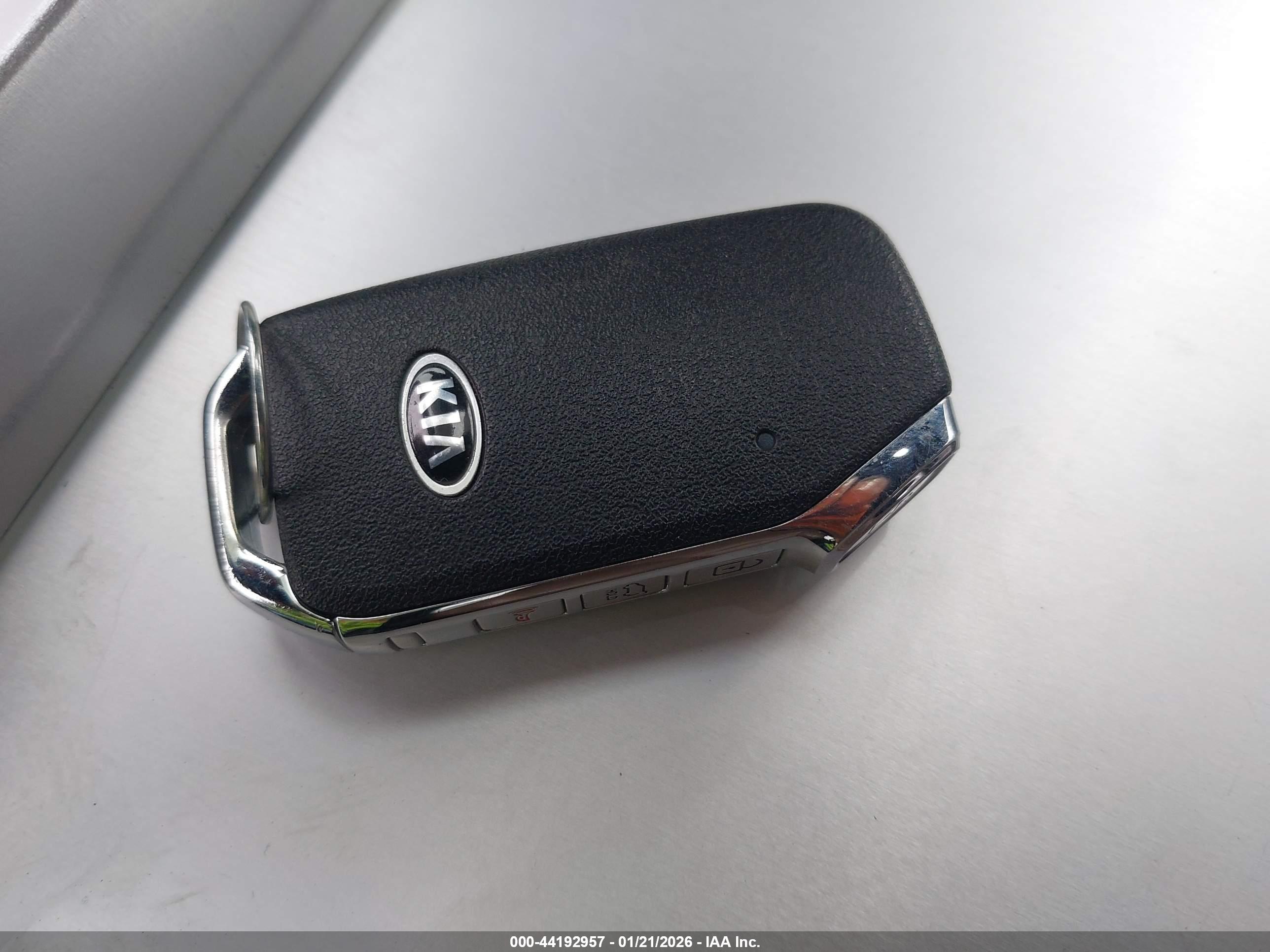 KIA TELLURIDE image 11