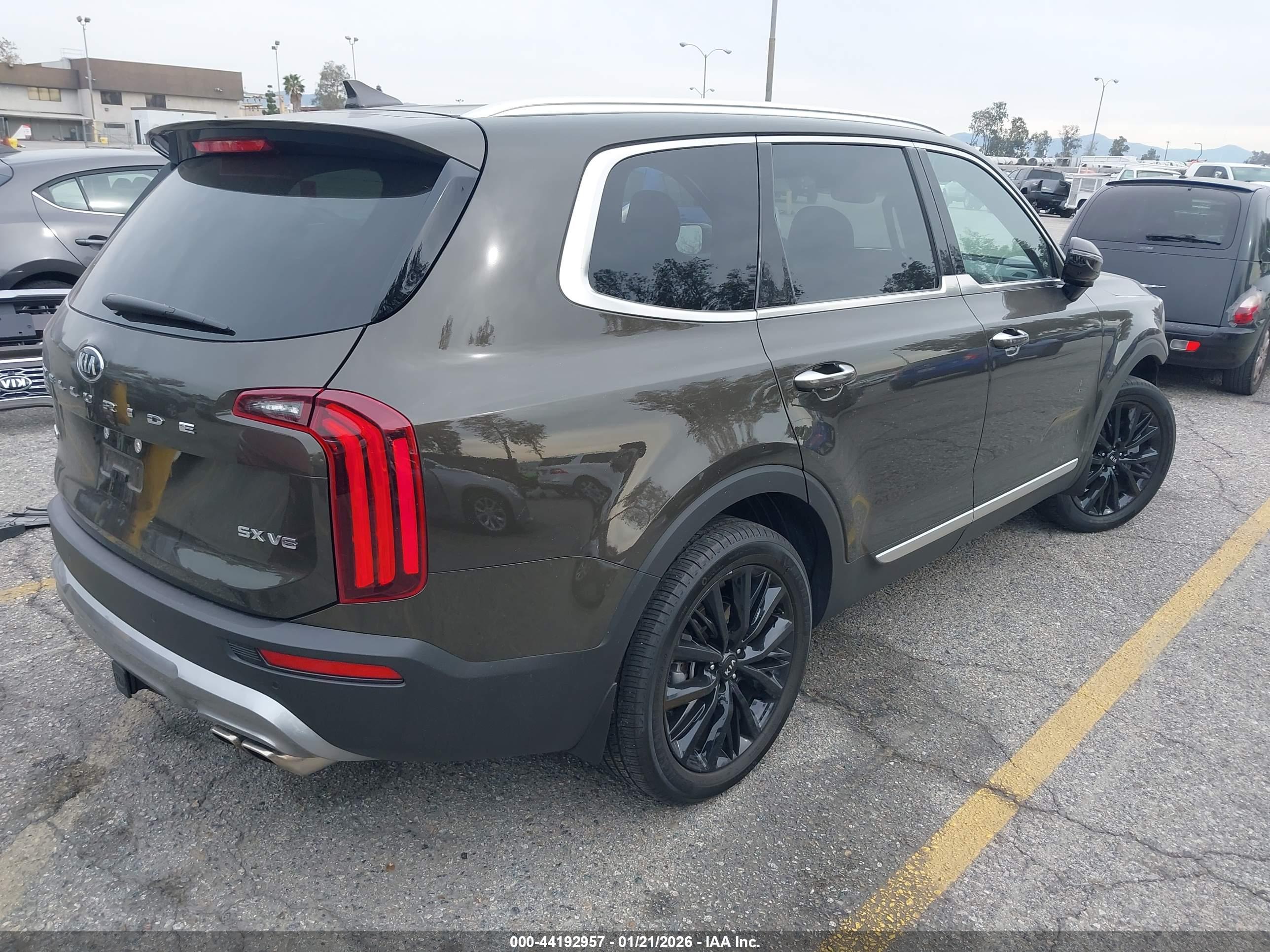 KIA TELLURIDE image 4