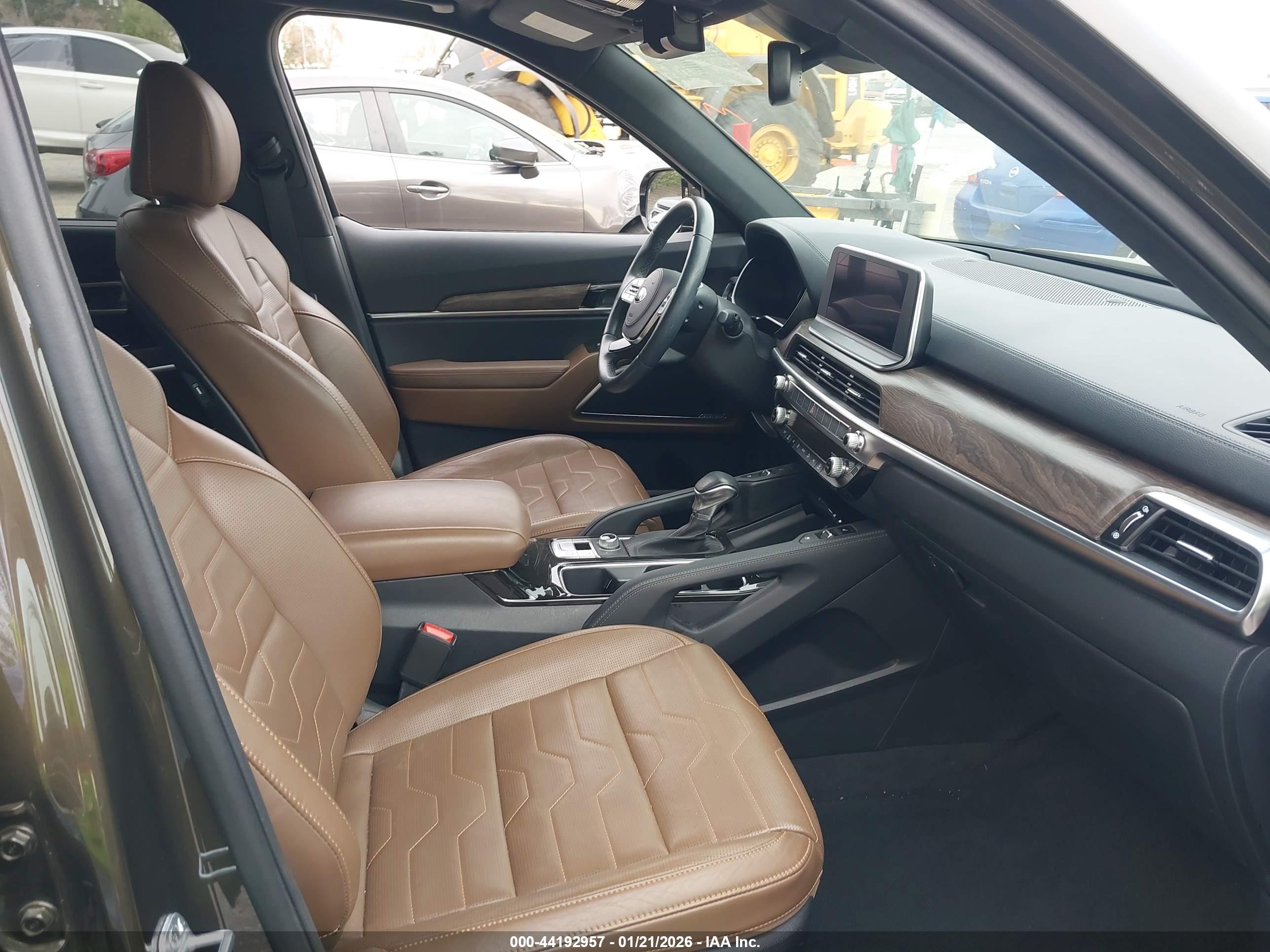 KIA TELLURIDE image 5