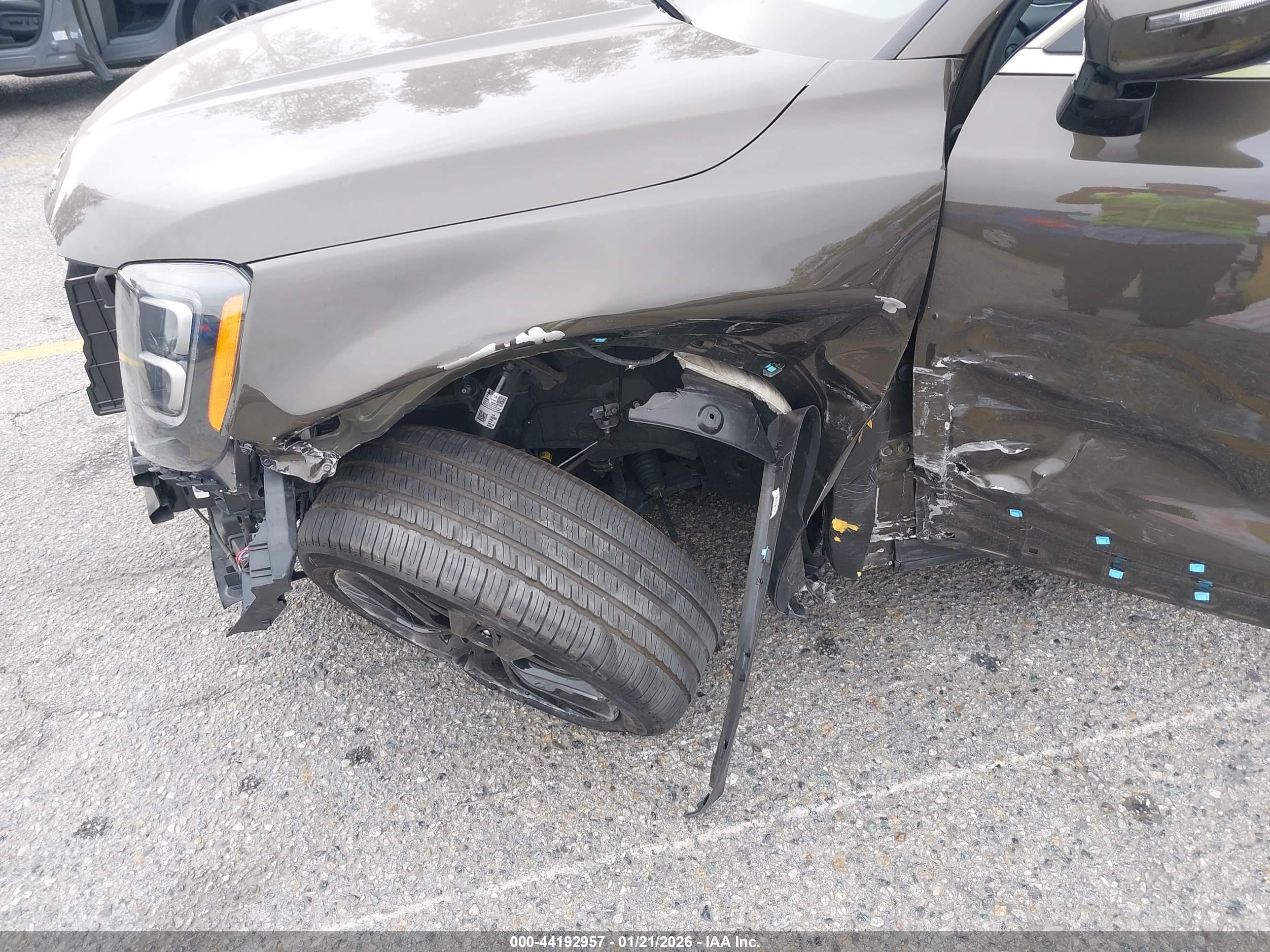 KIA TELLURIDE image 6