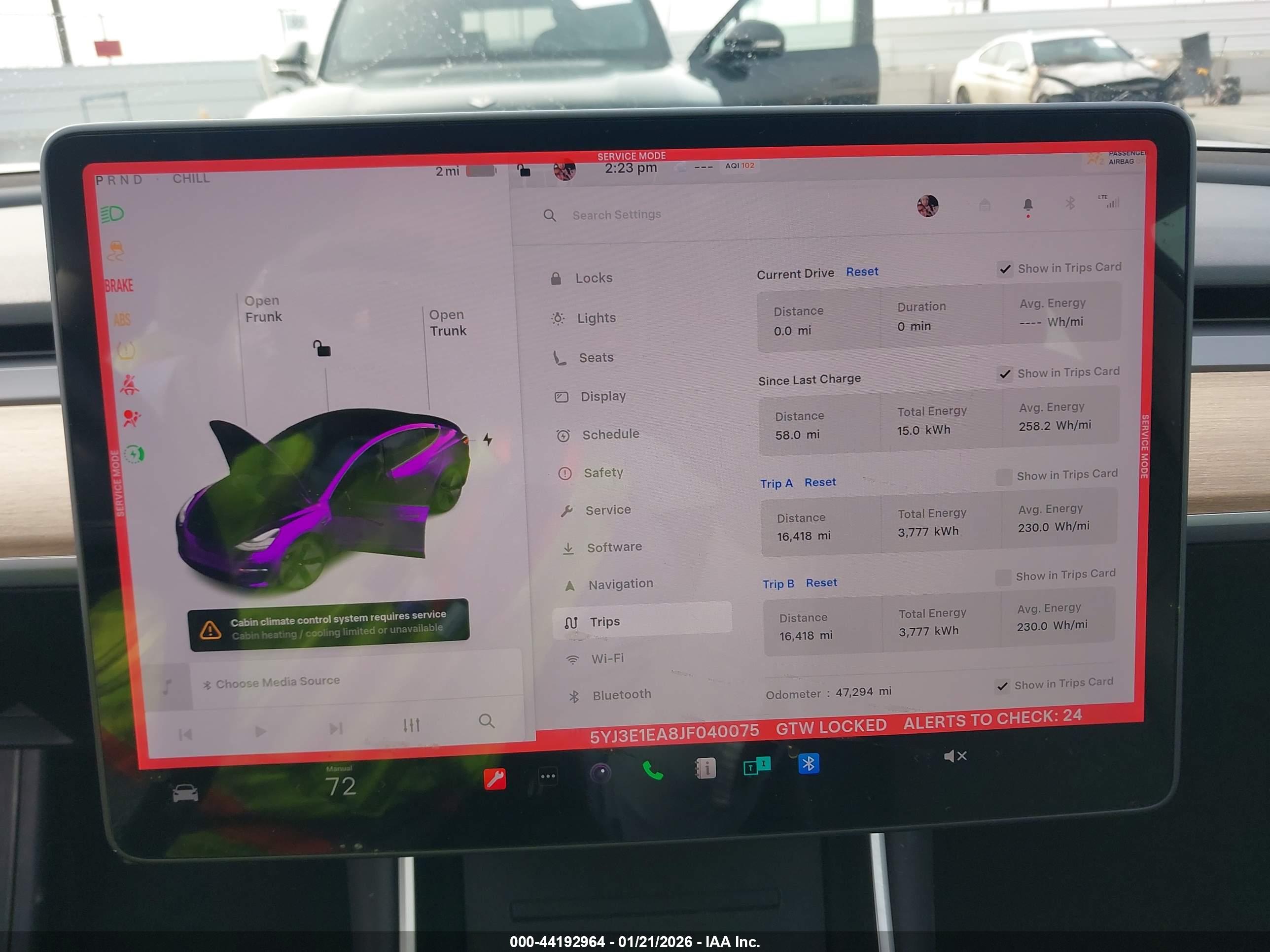 TESLA MODEL image 7