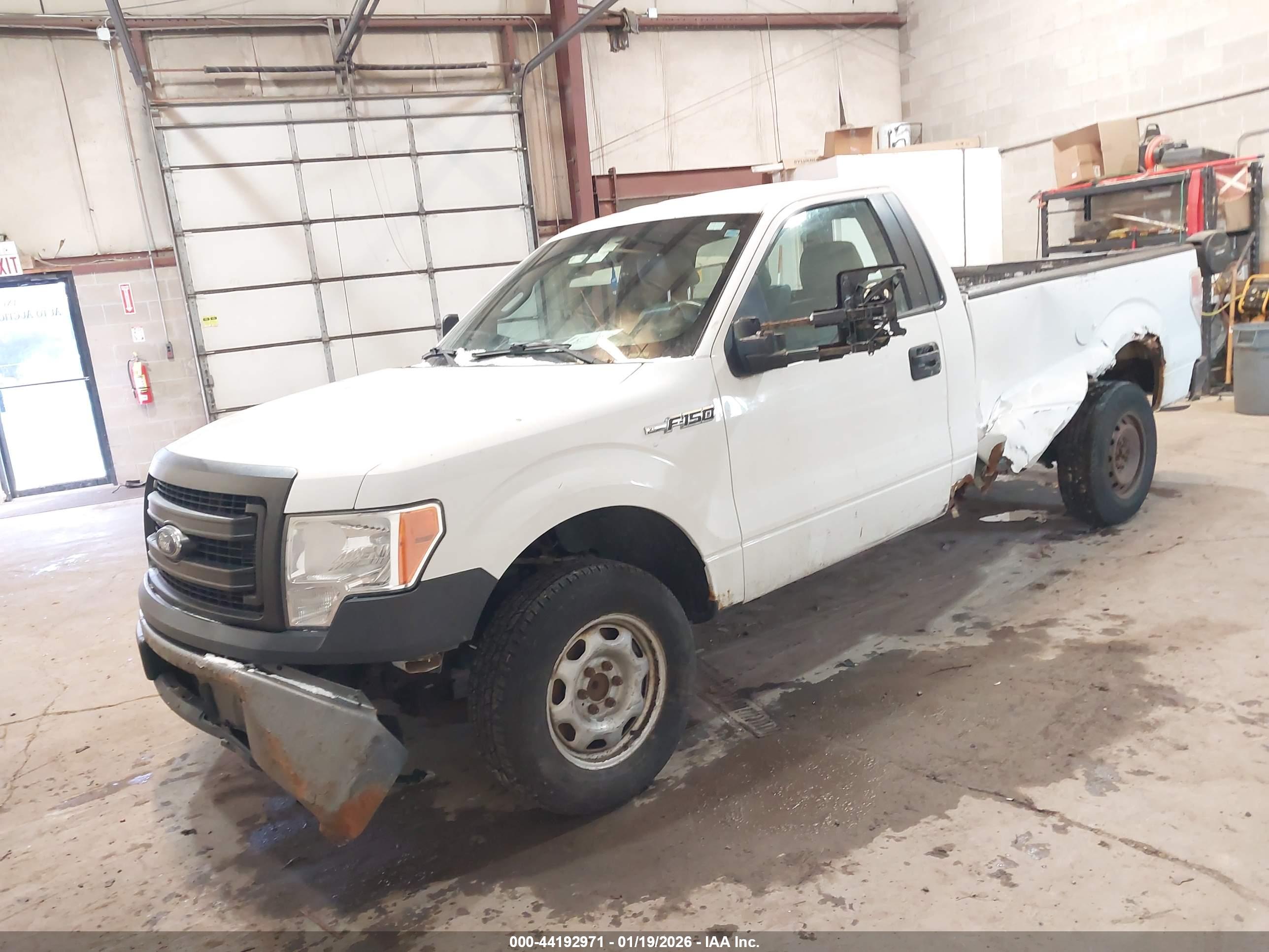 FORD F-150 image 2