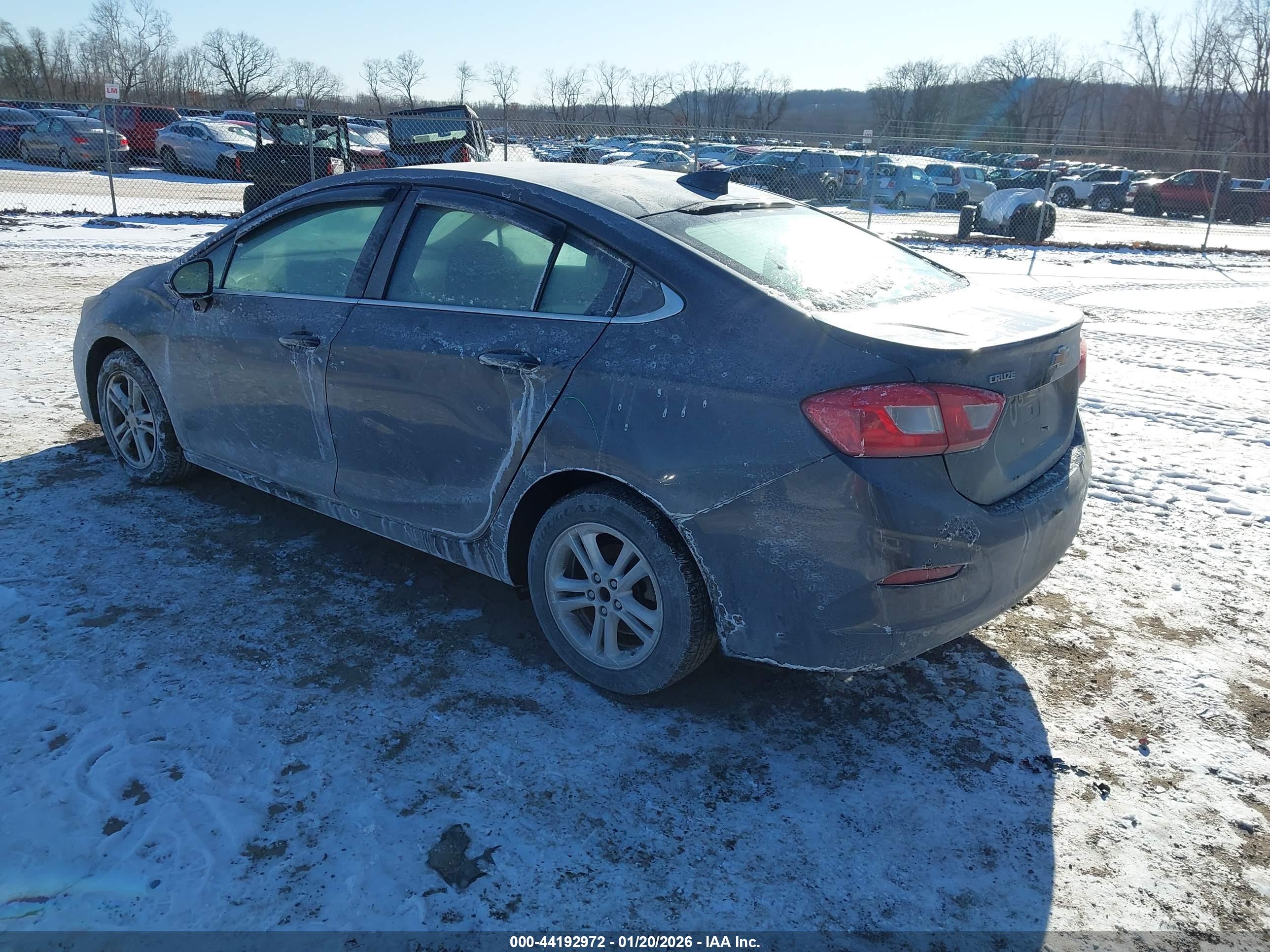 CHEVROLET CRUZE image 3