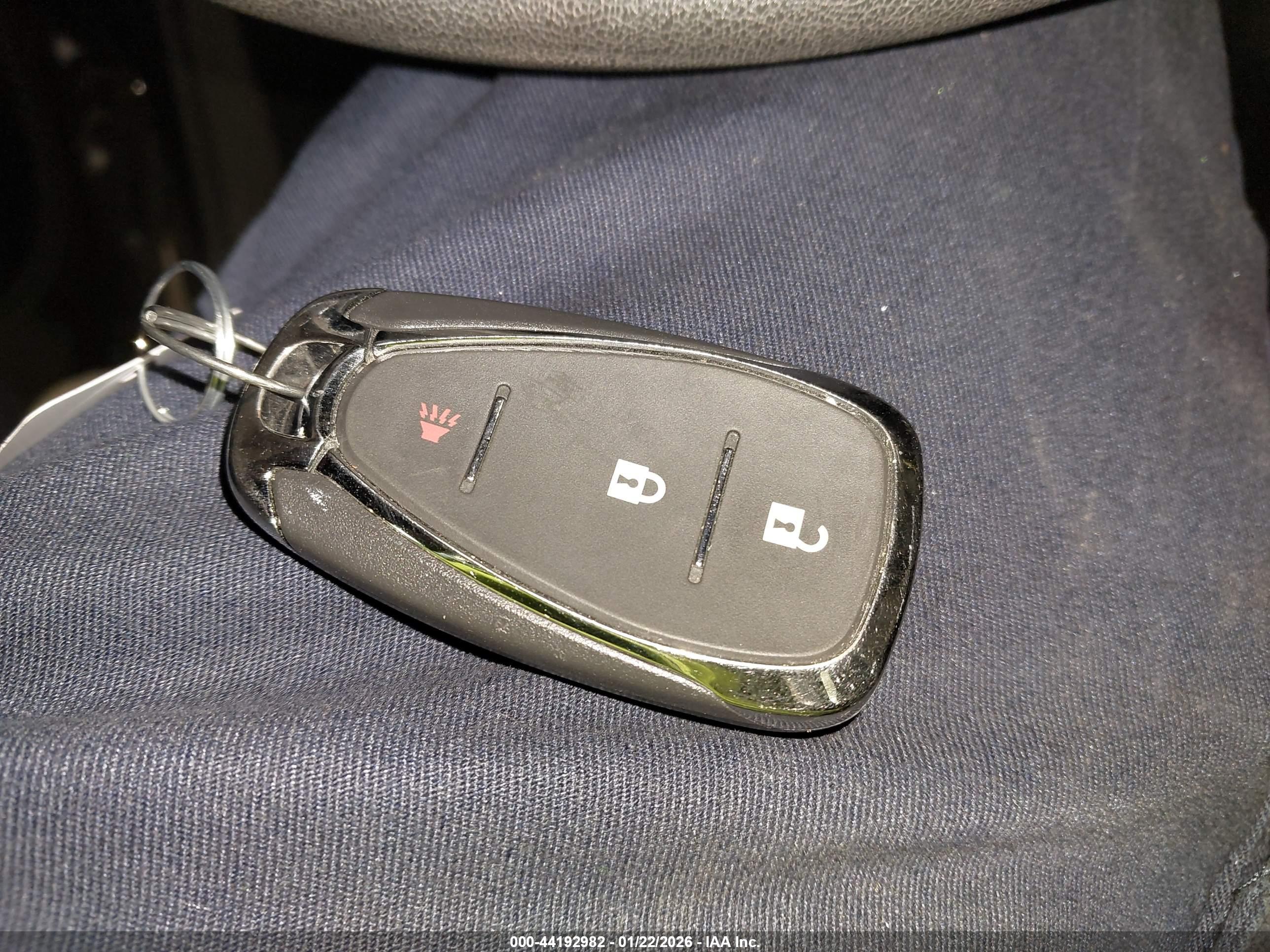 CHEVROLET EQUINOX image 11