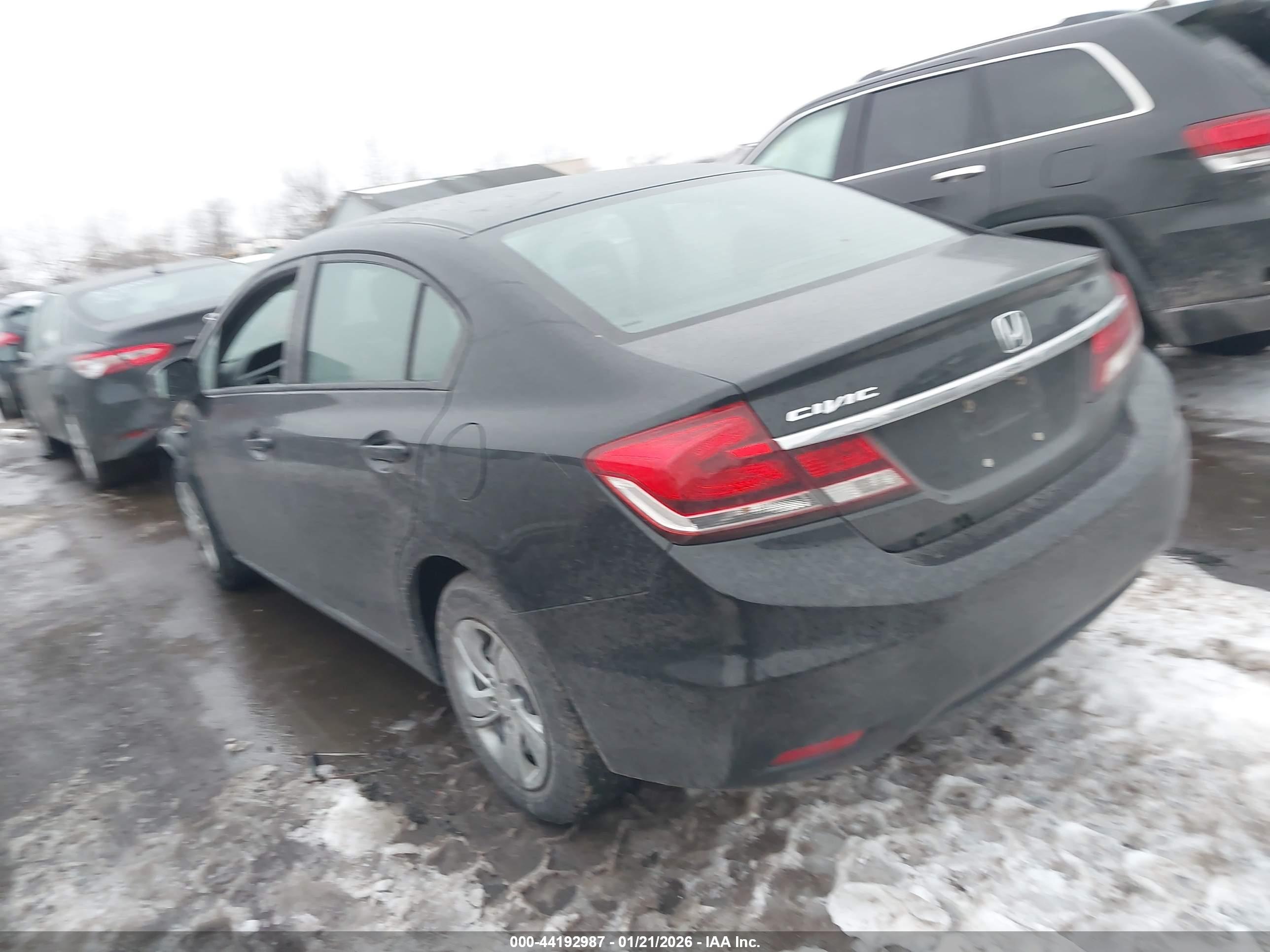 HONDA CIVIC image 3