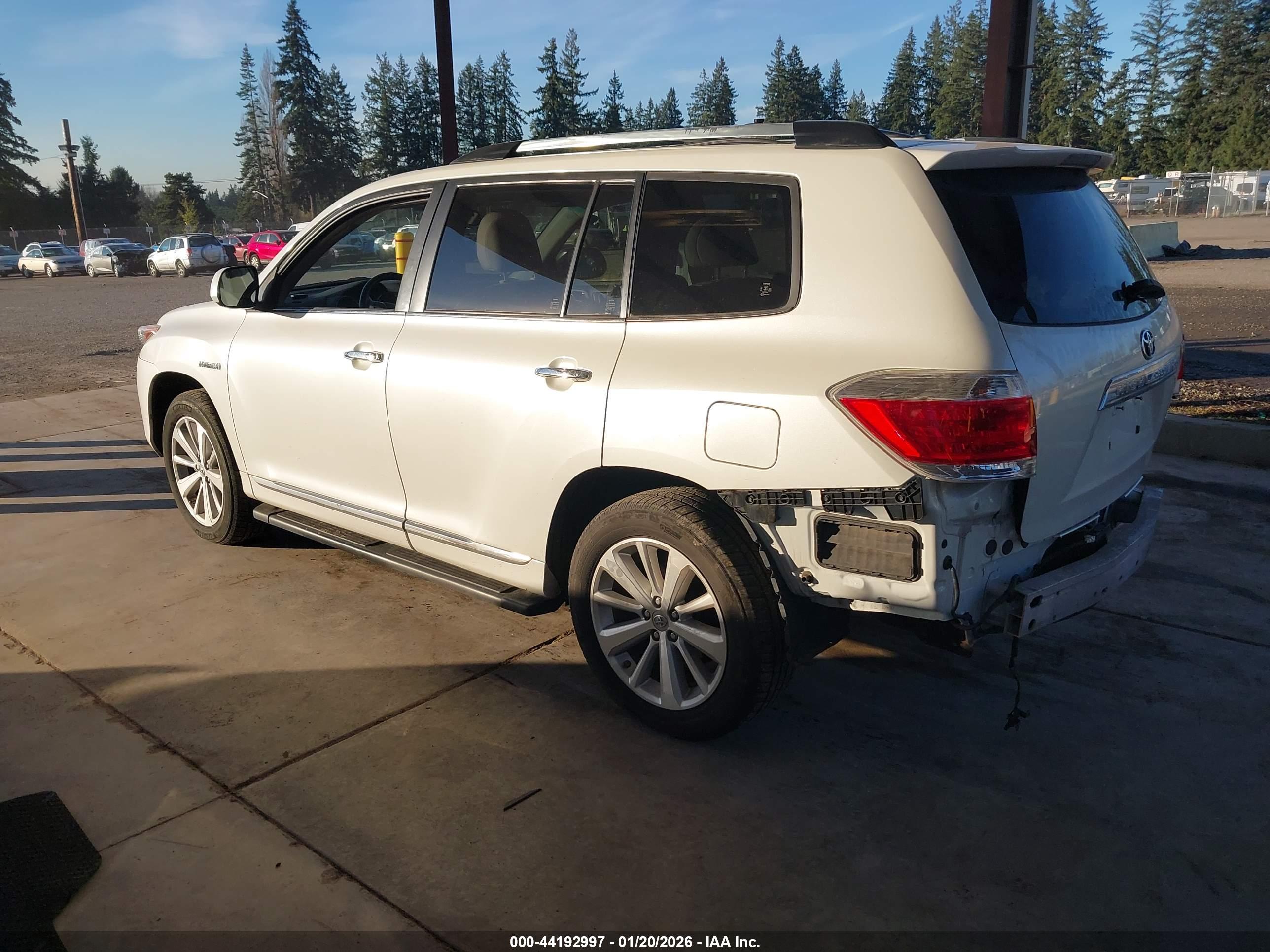 TOYOTA HIGHLANDER image 3