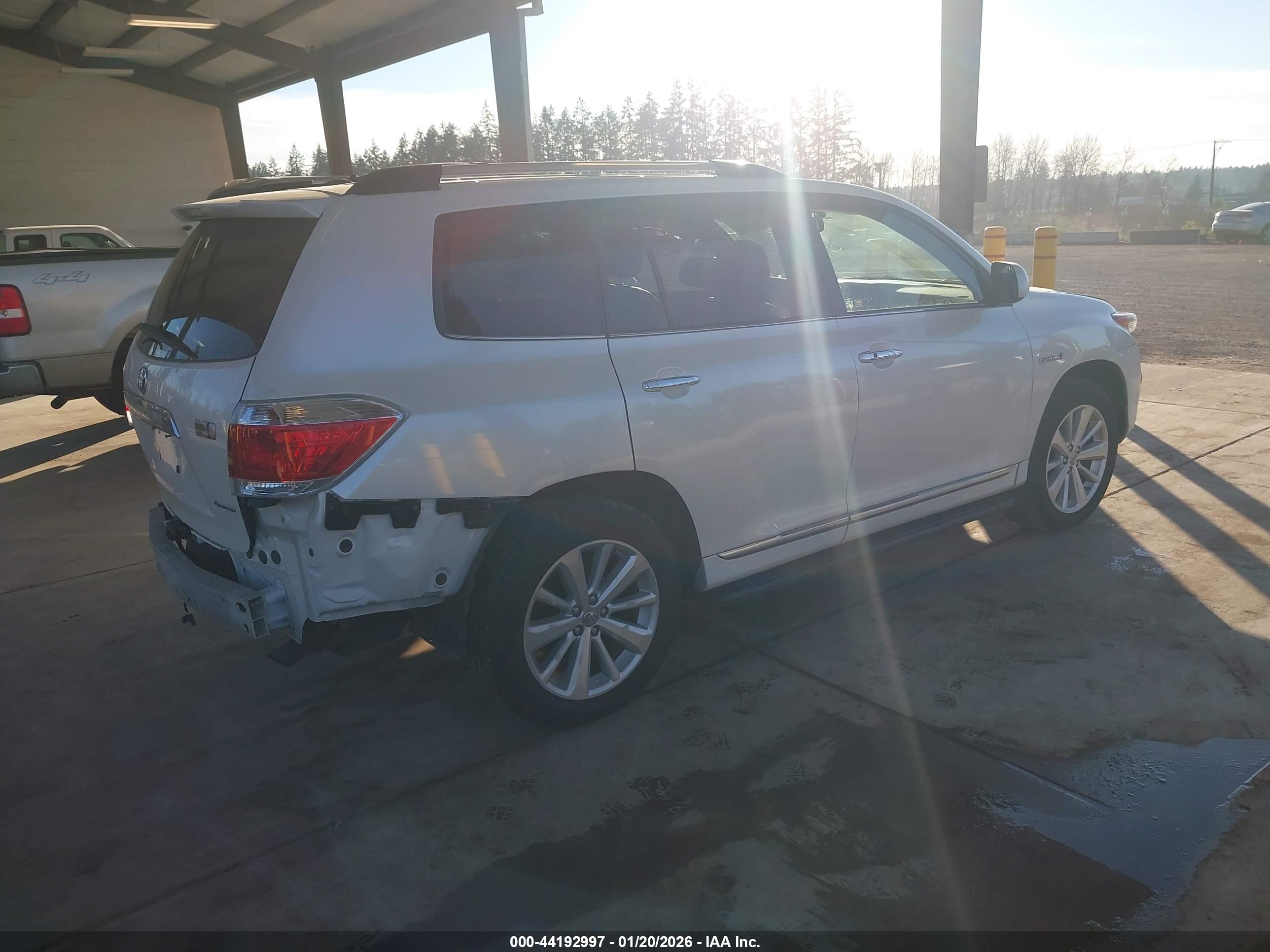 TOYOTA HIGHLANDER image 4