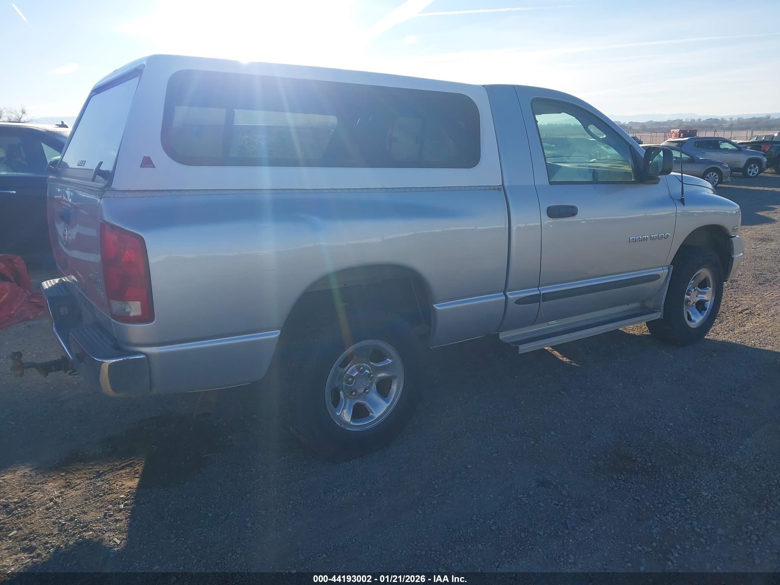 DODGE RAM image 4