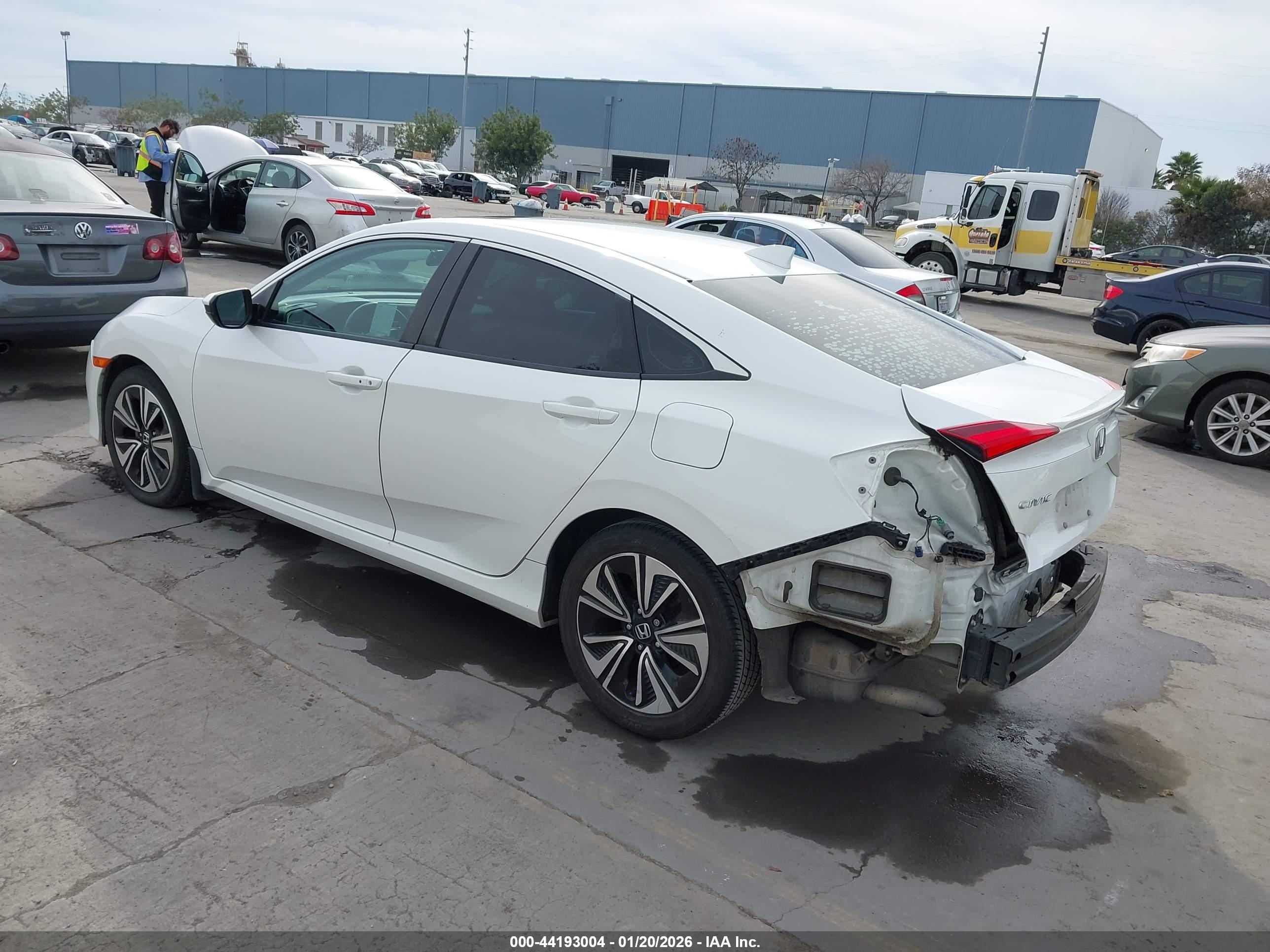 HONDA CIVIC image 3