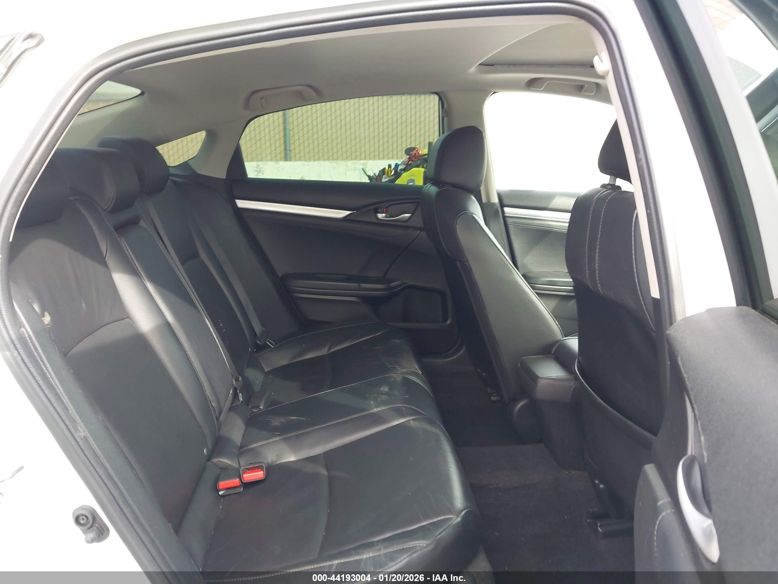 HONDA CIVIC image 8