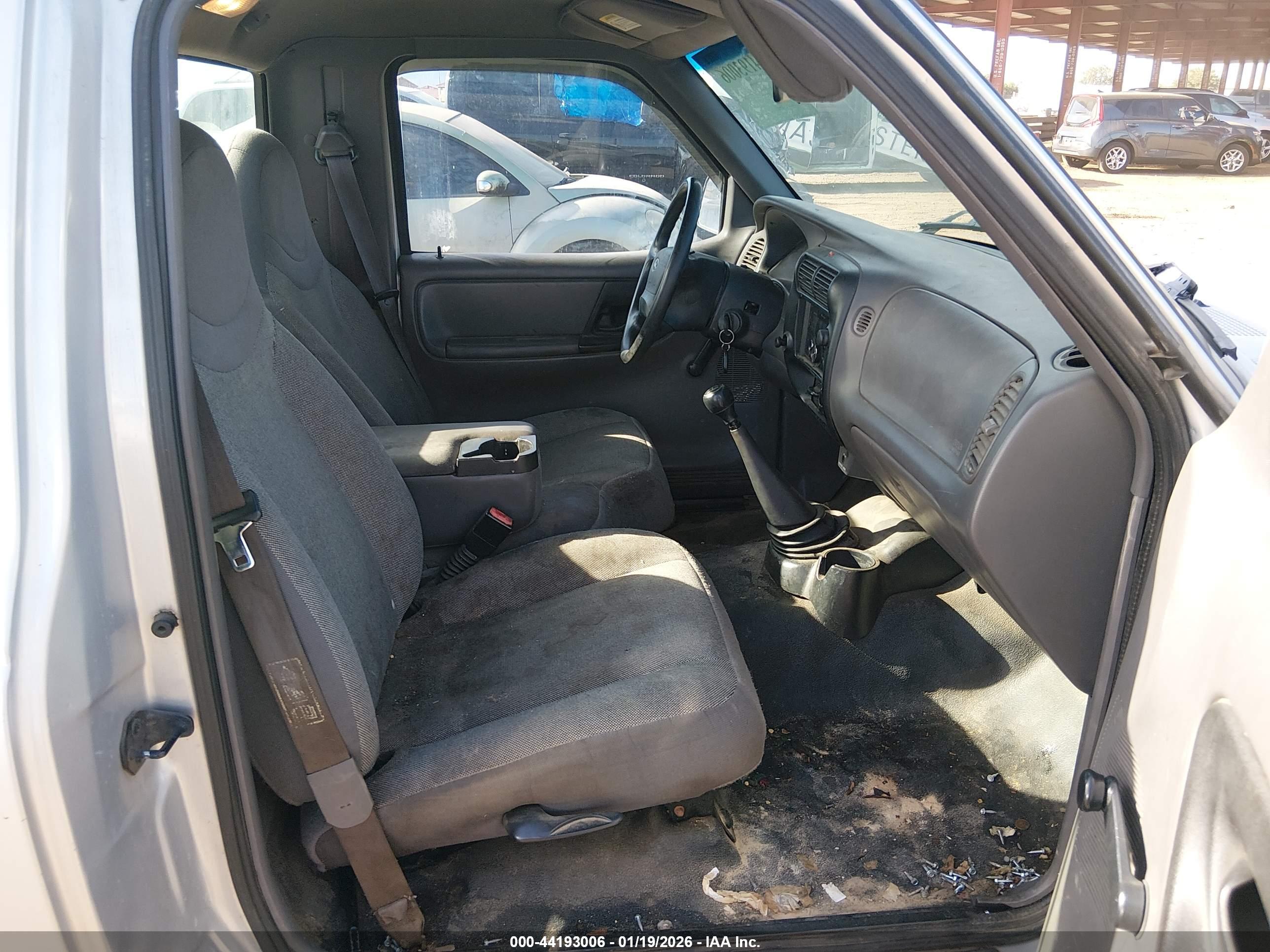 FORD RANGER image 5