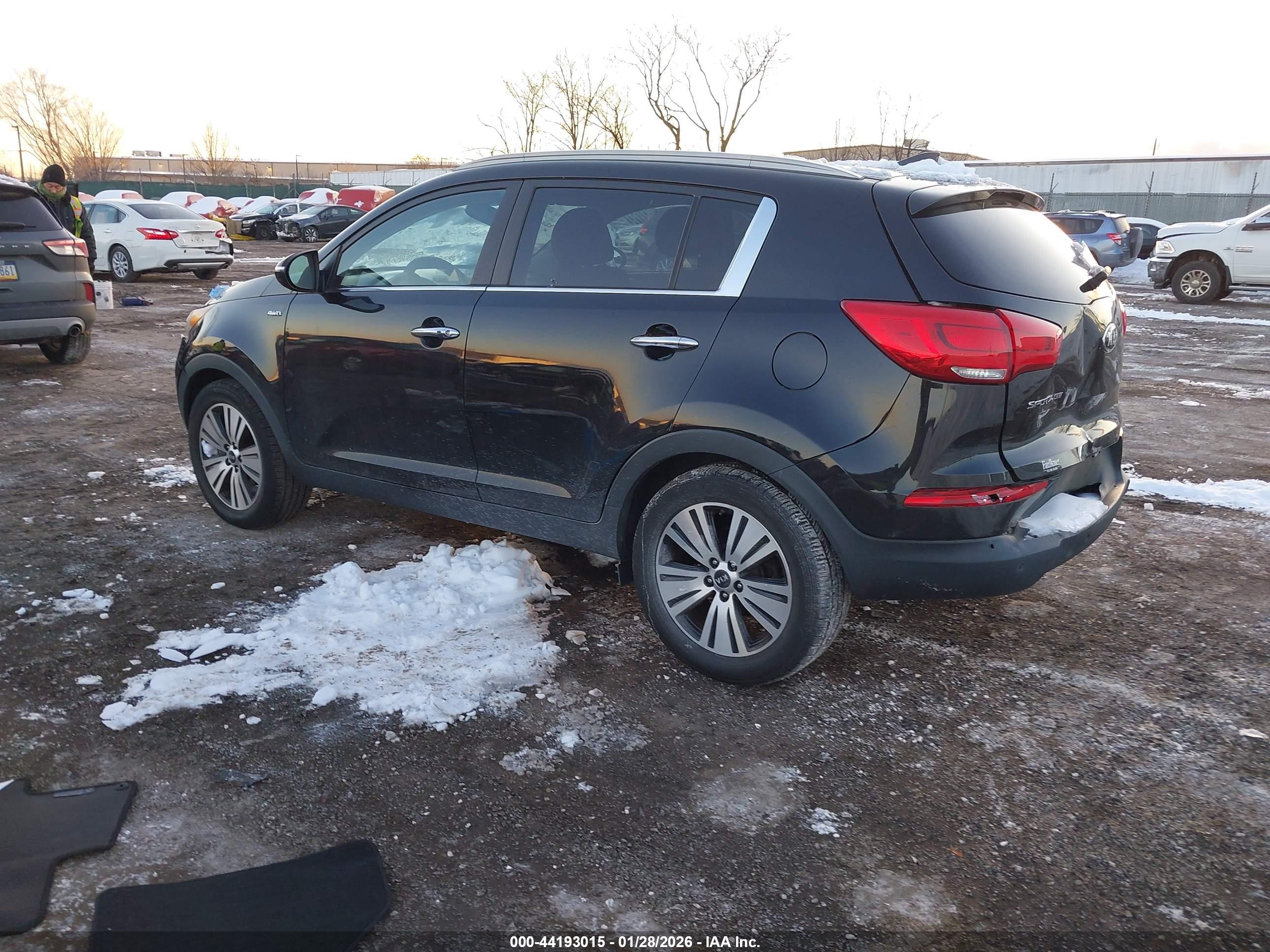 KIA SPORTAGE image 3