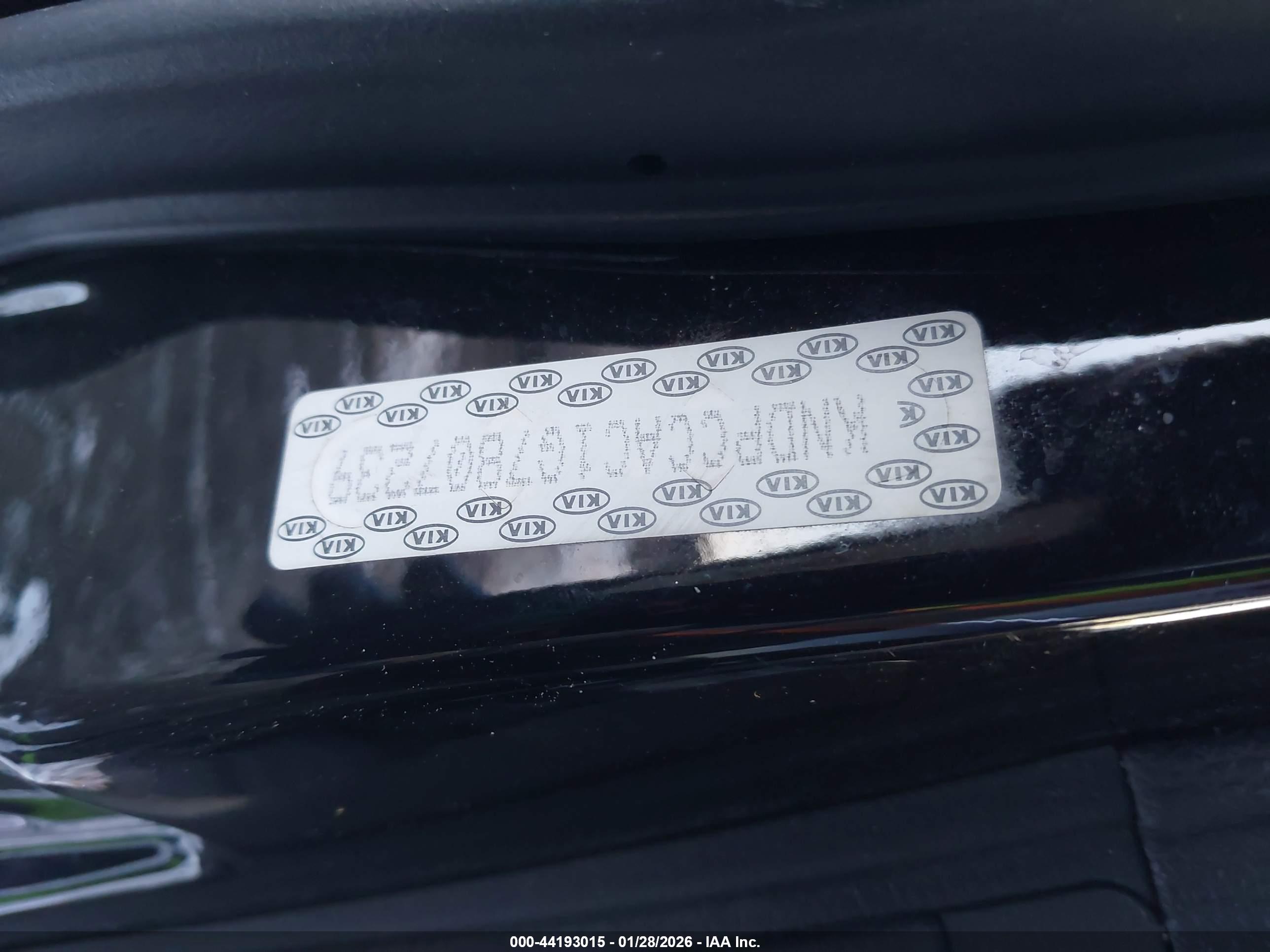 KIA SPORTAGE image 9