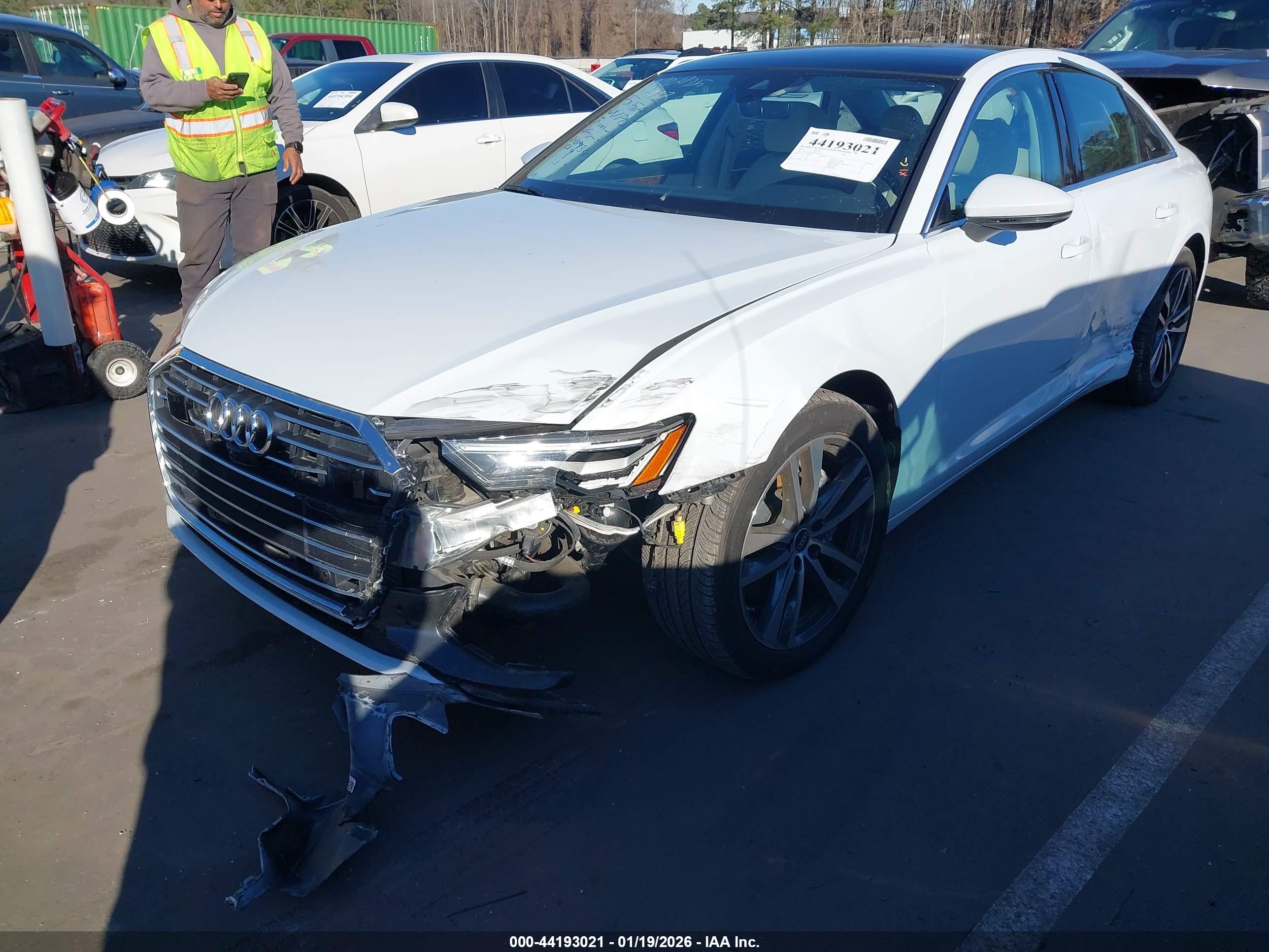 AUDI A6 image 2
