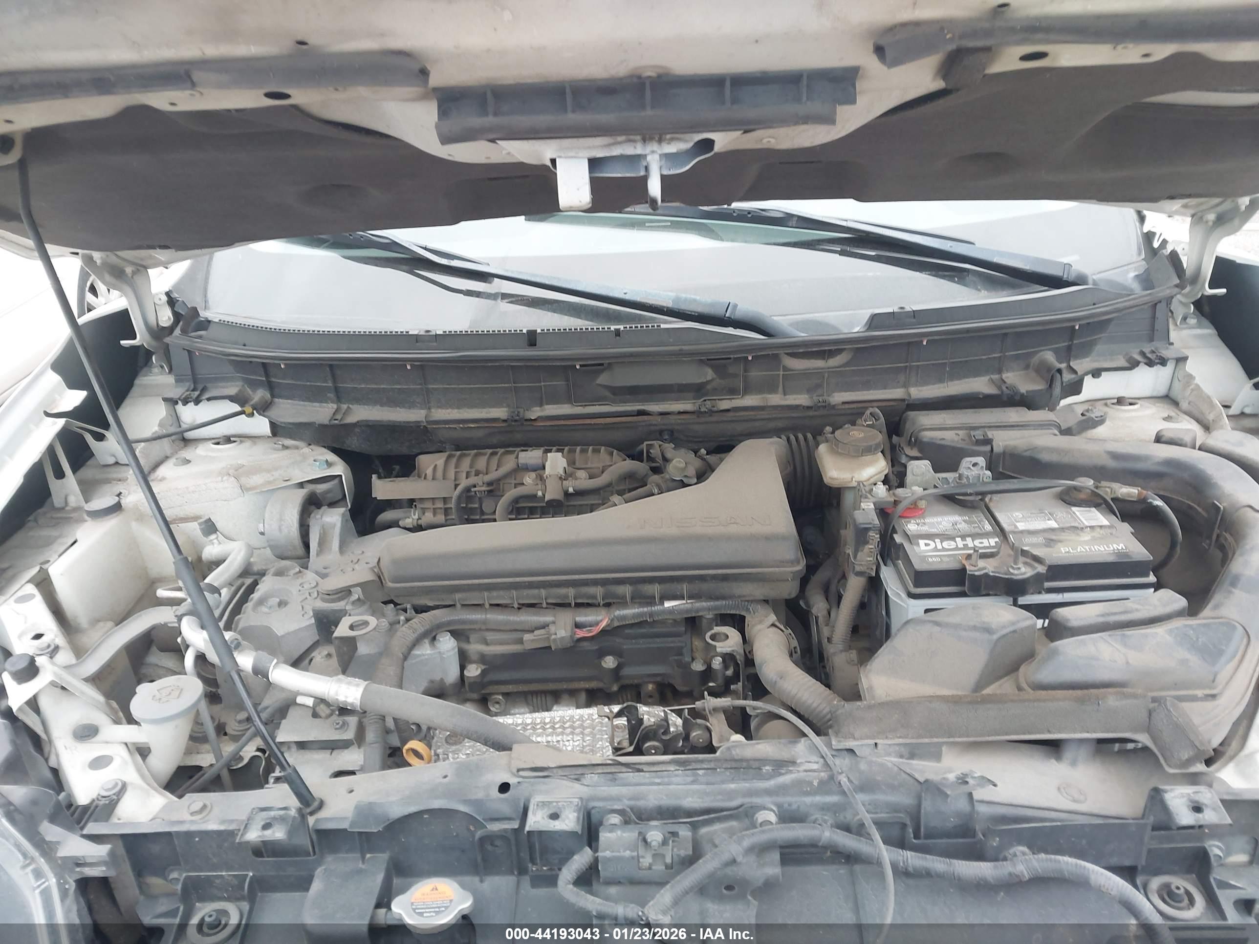NISSAN ROGUE image 10