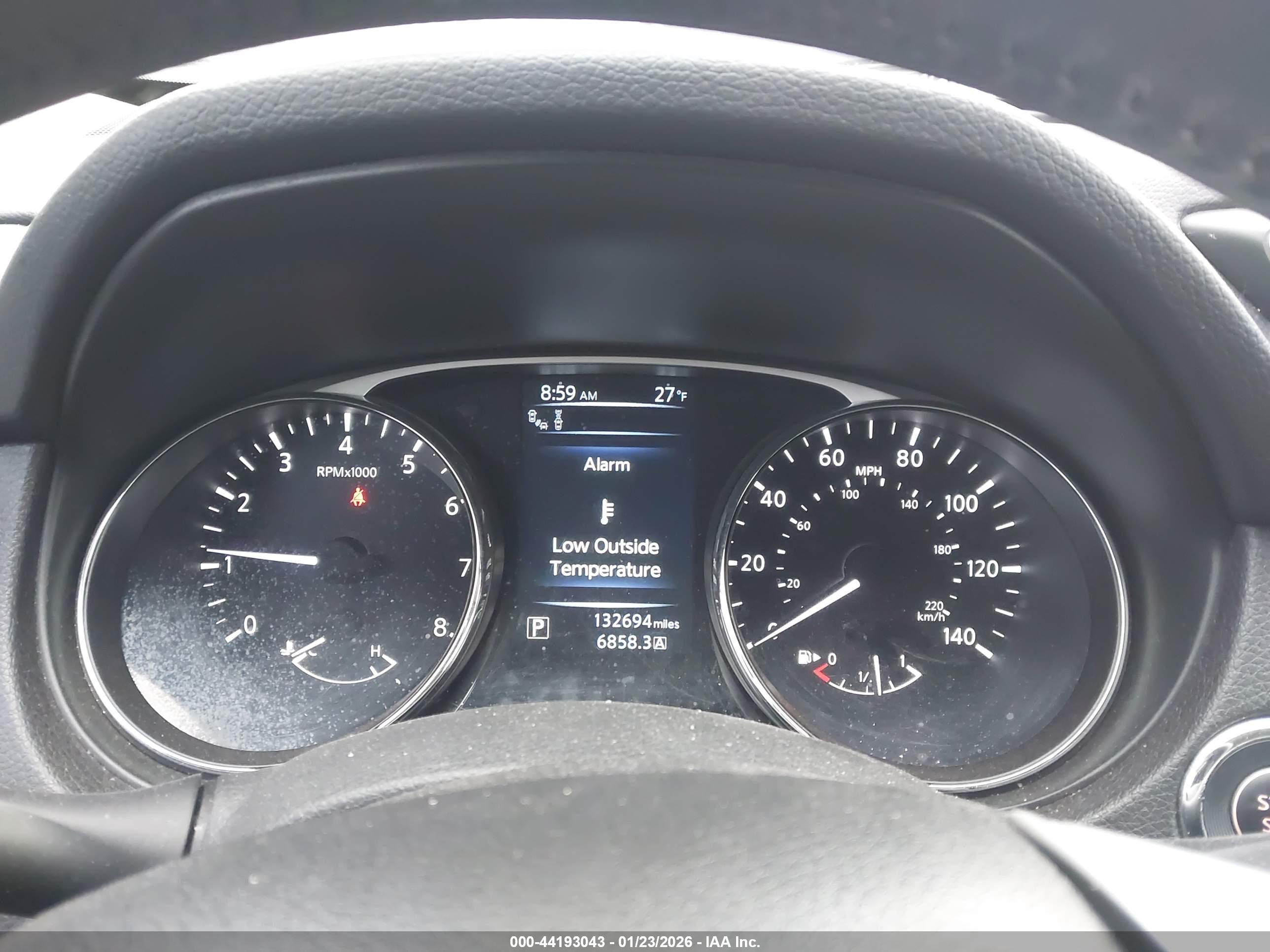 NISSAN ROGUE image 7
