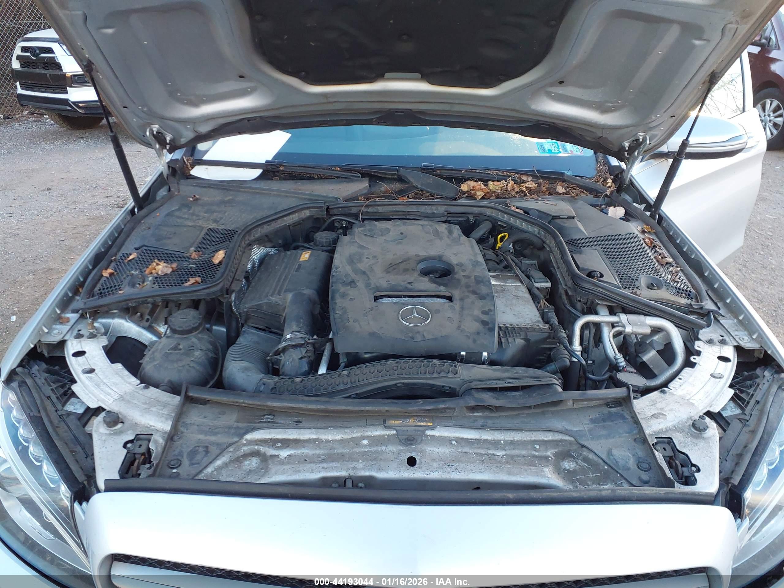 MERCEDES-BENZ C image 10