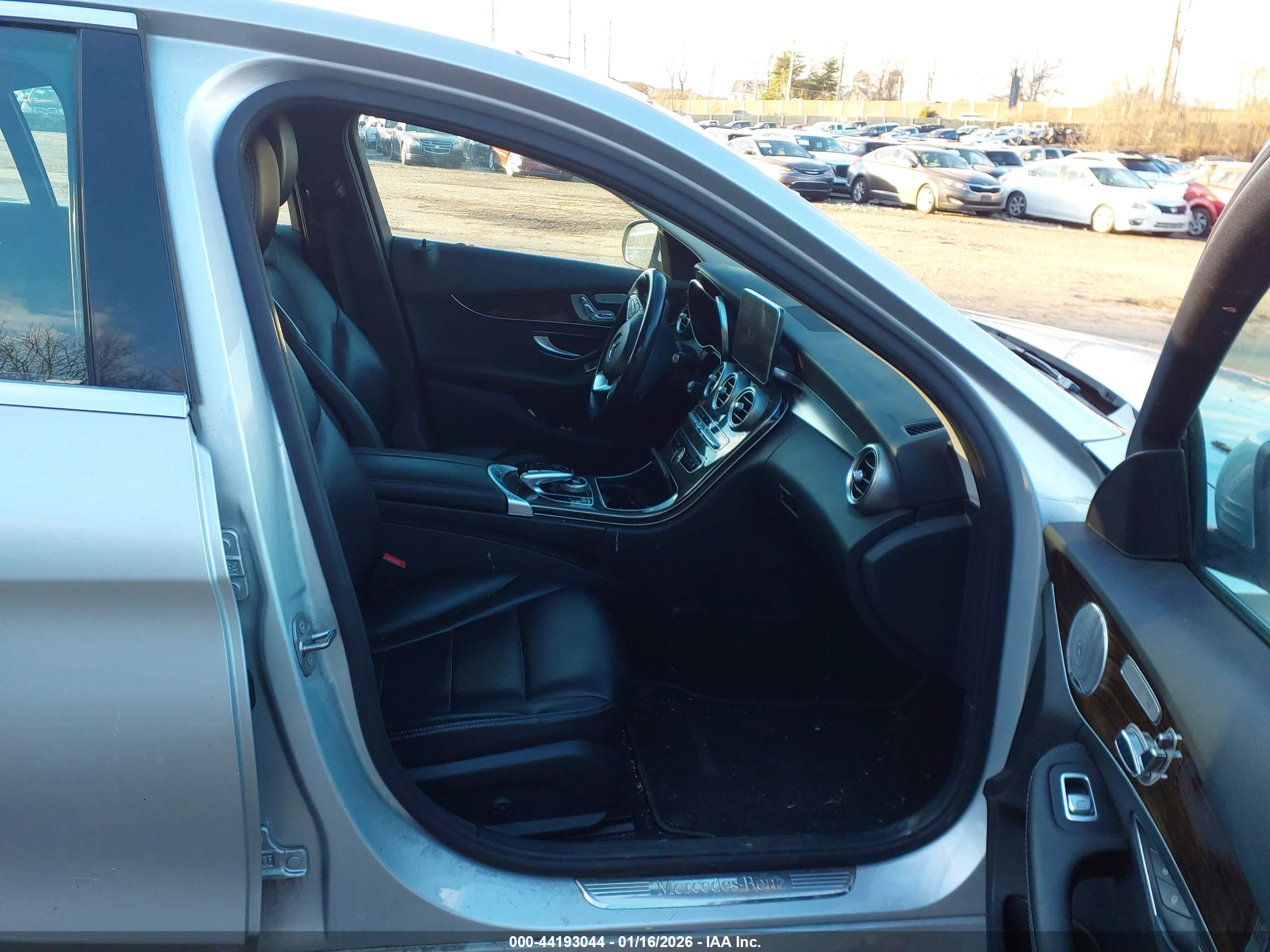 MERCEDES-BENZ C image 5