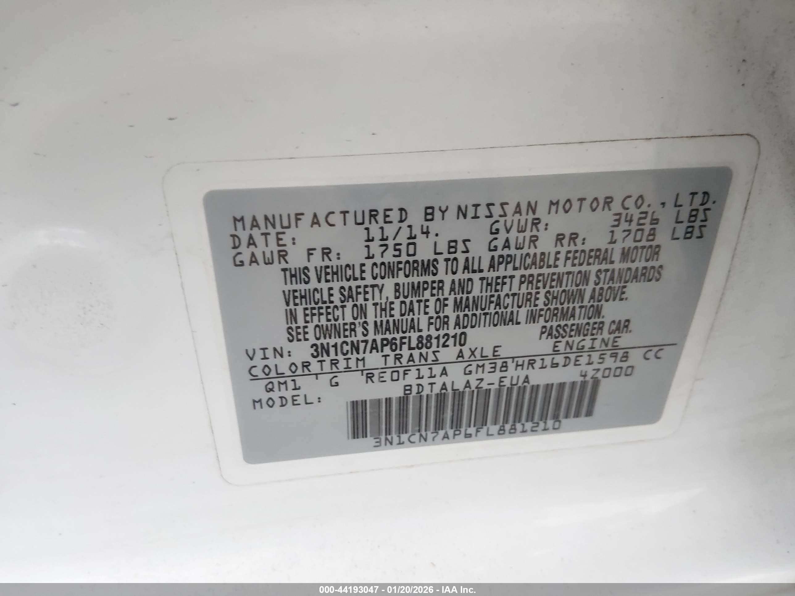 NISSAN VERSA image 9