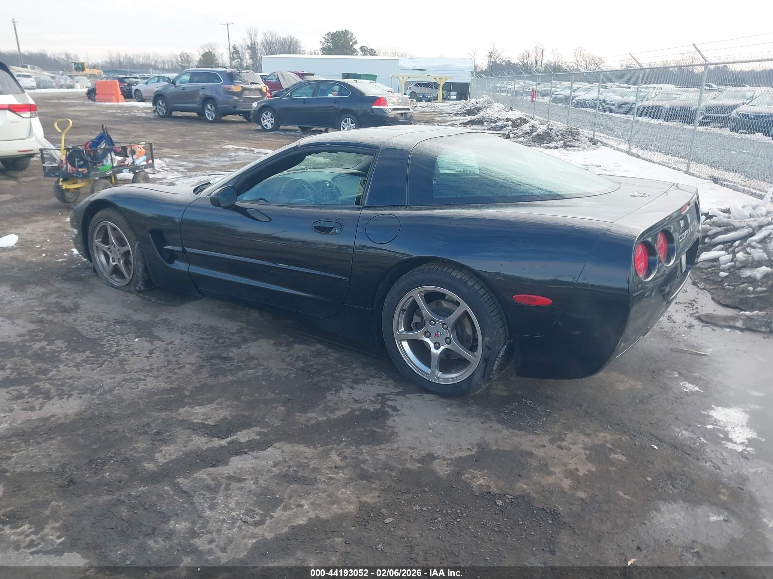 CHEVROLET CORVETTE image 3