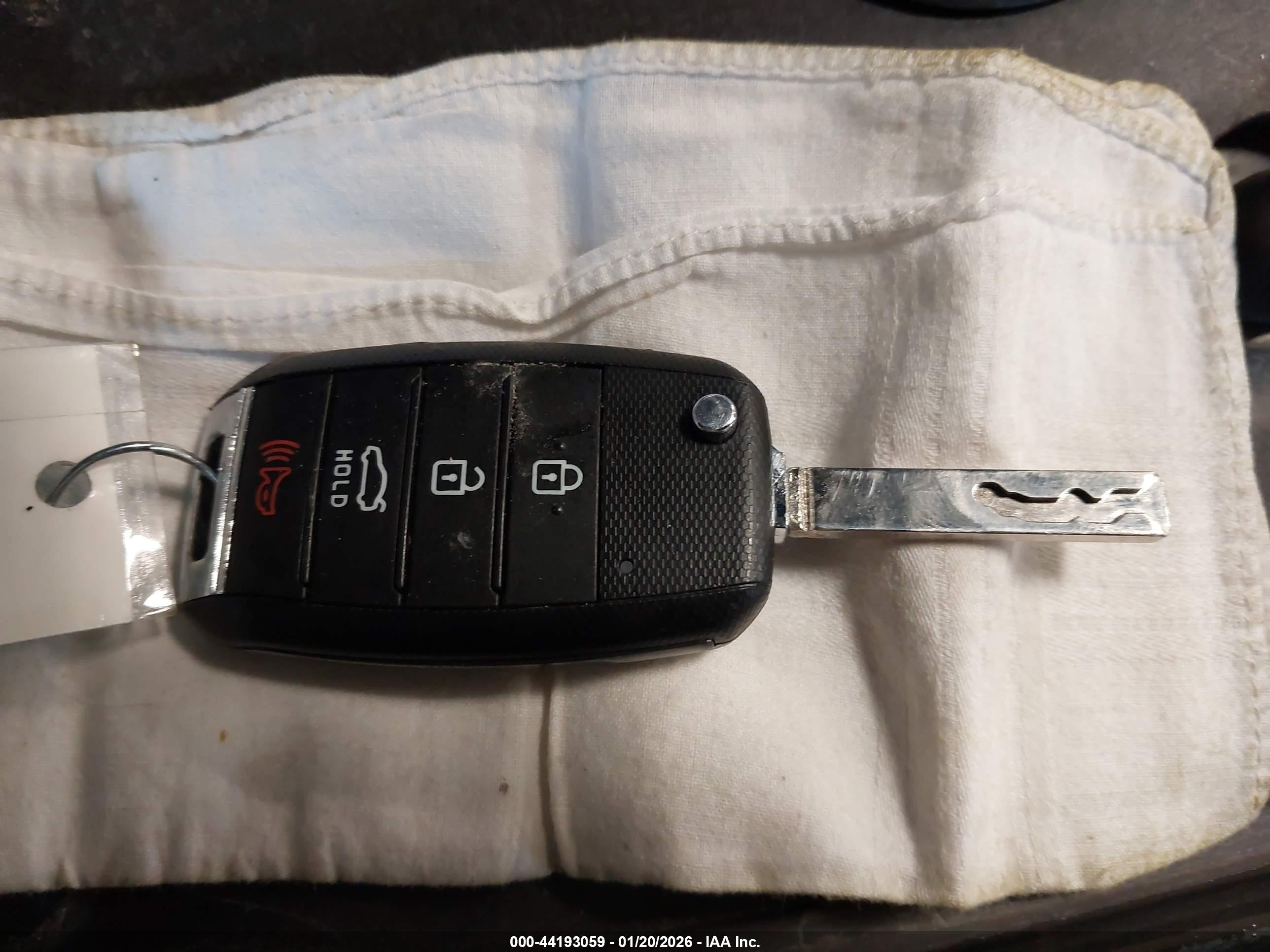 KIA OPTIMA image 11