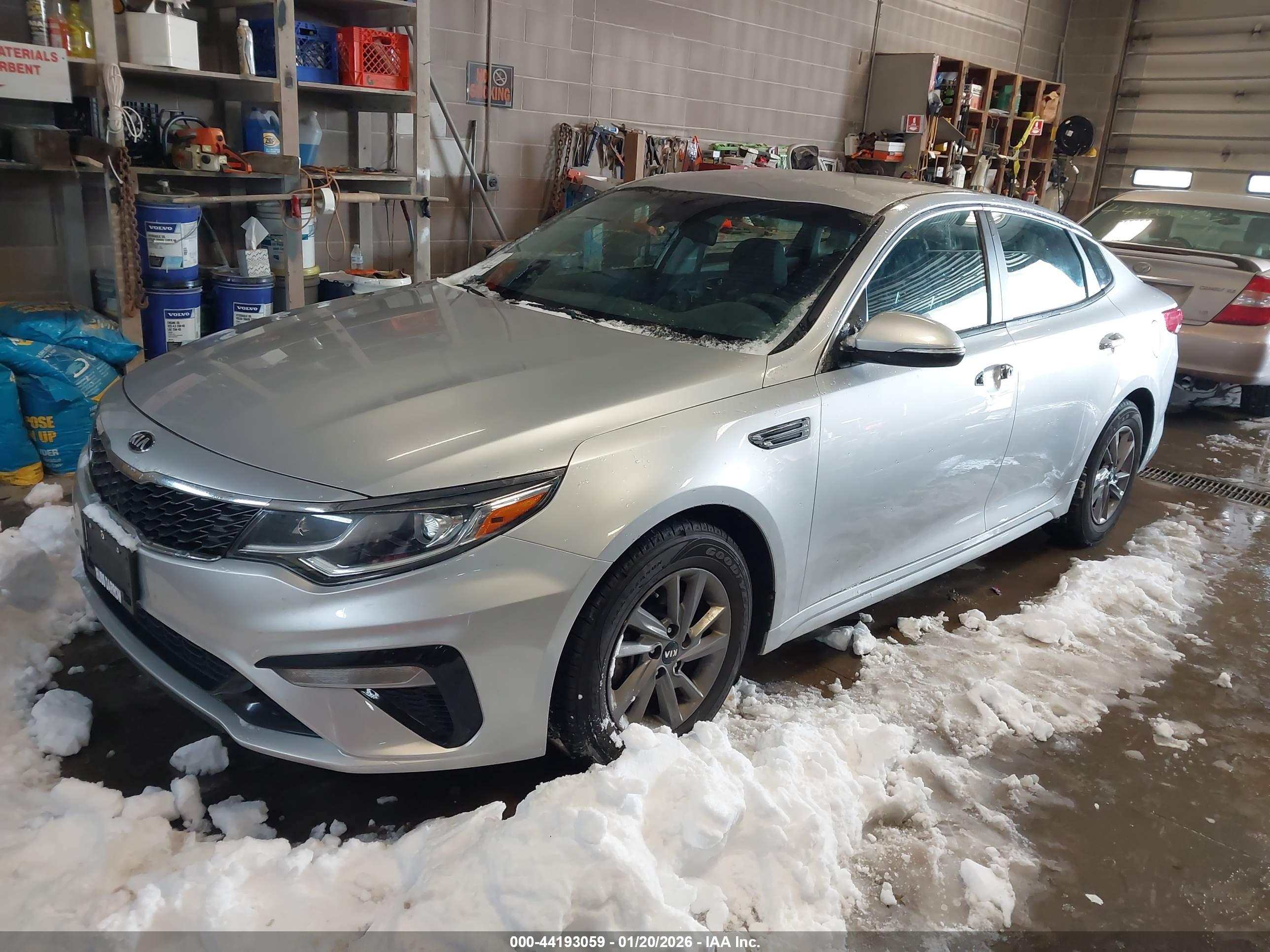 KIA OPTIMA image 2