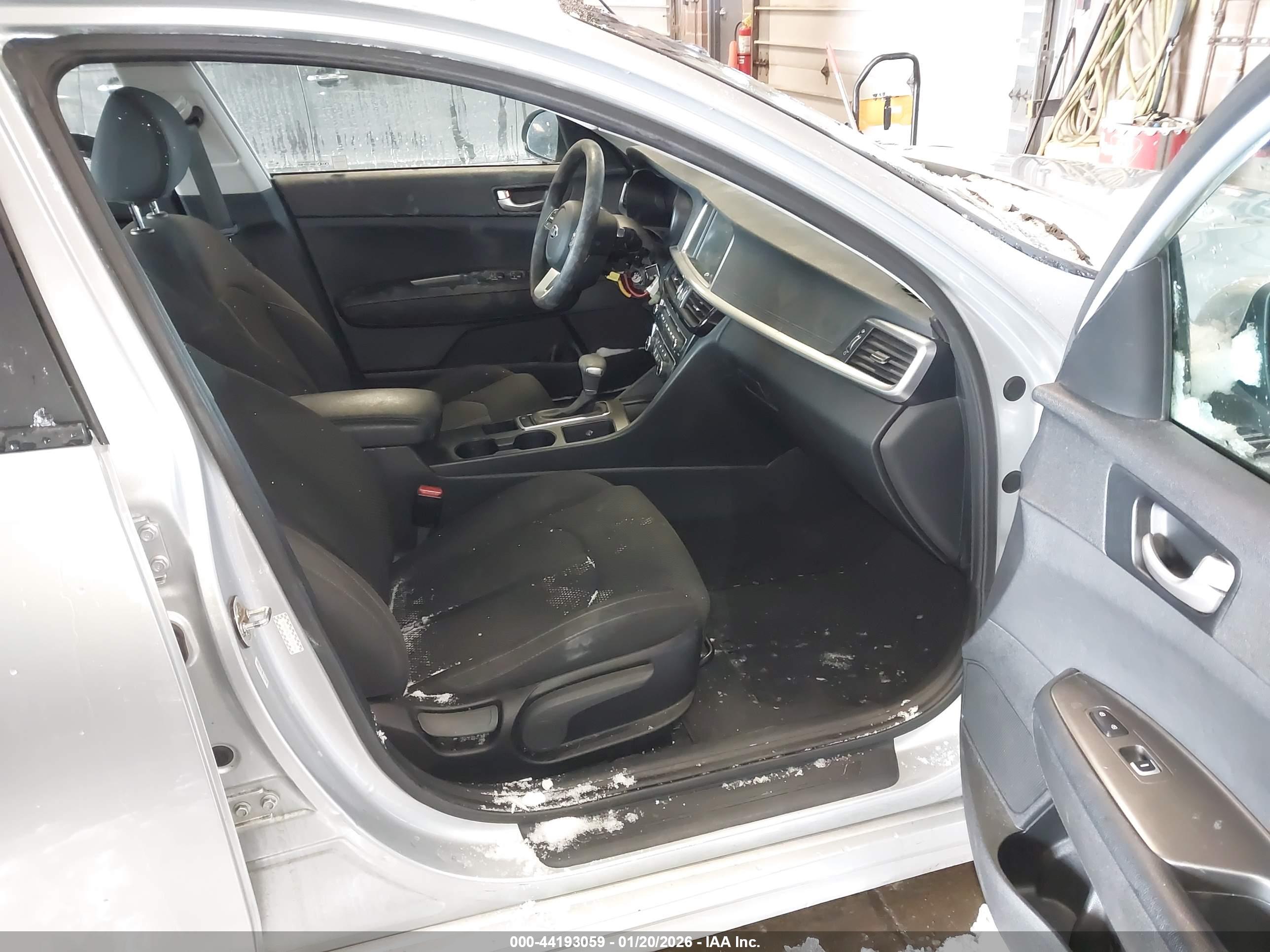 KIA OPTIMA image 5
