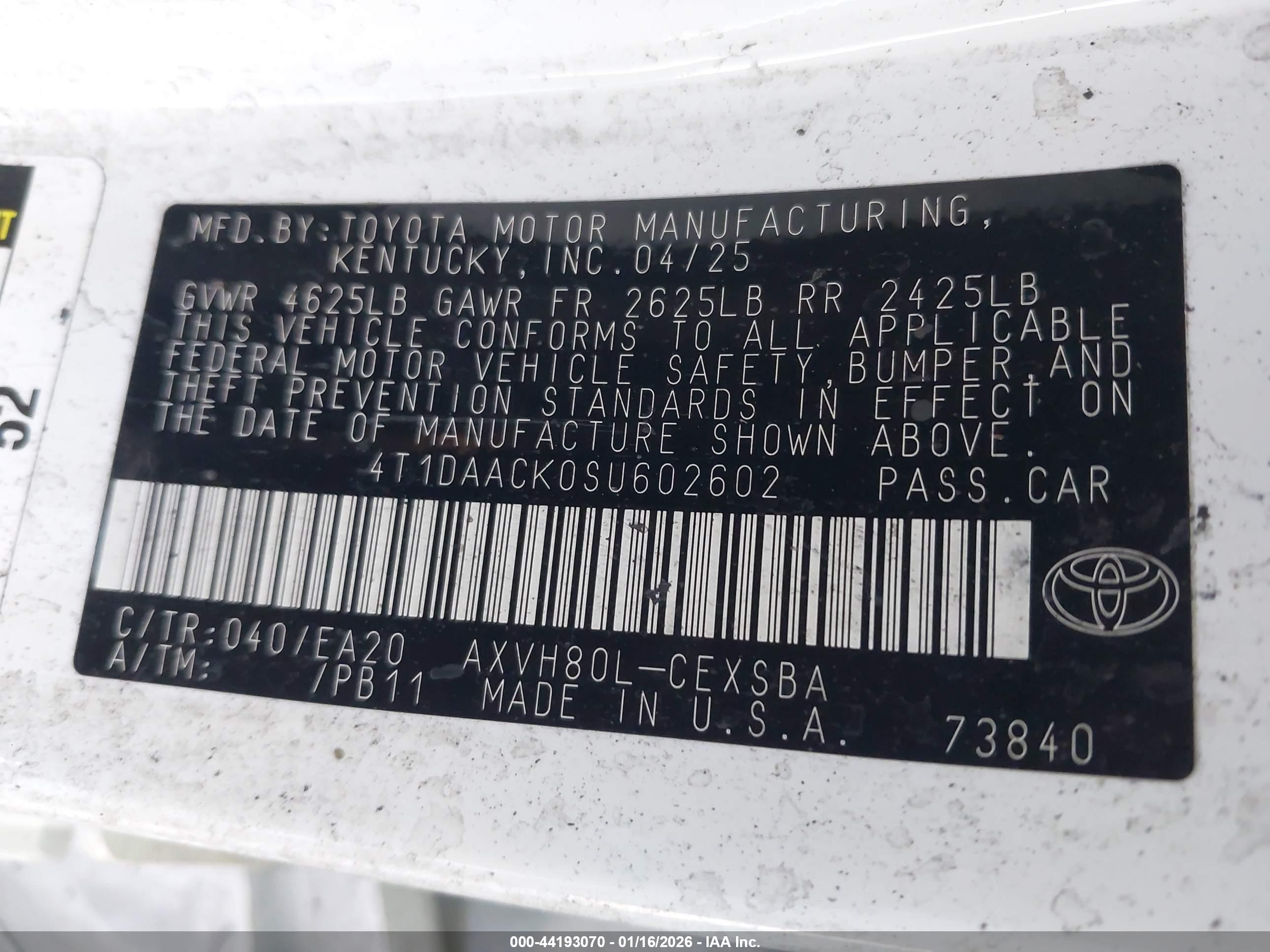 TOYOTA CAMRY image 9