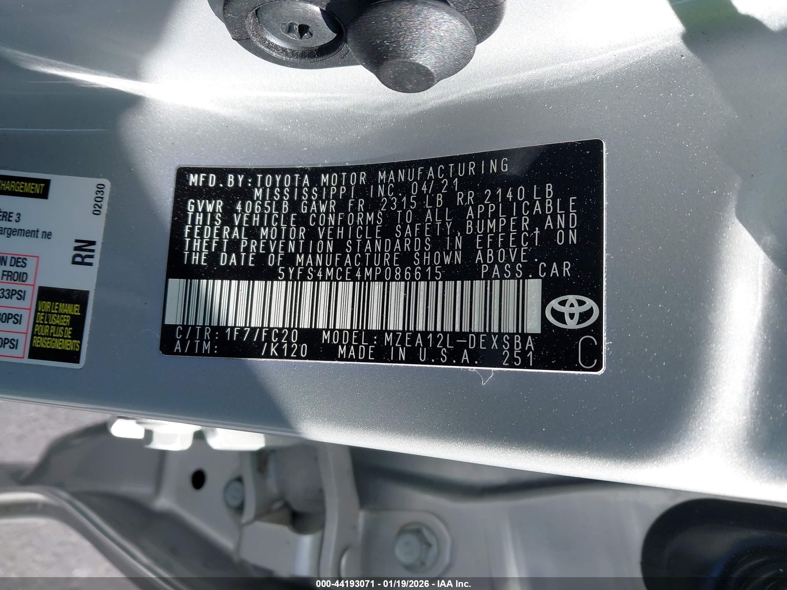 TOYOTA COROLLA image 9