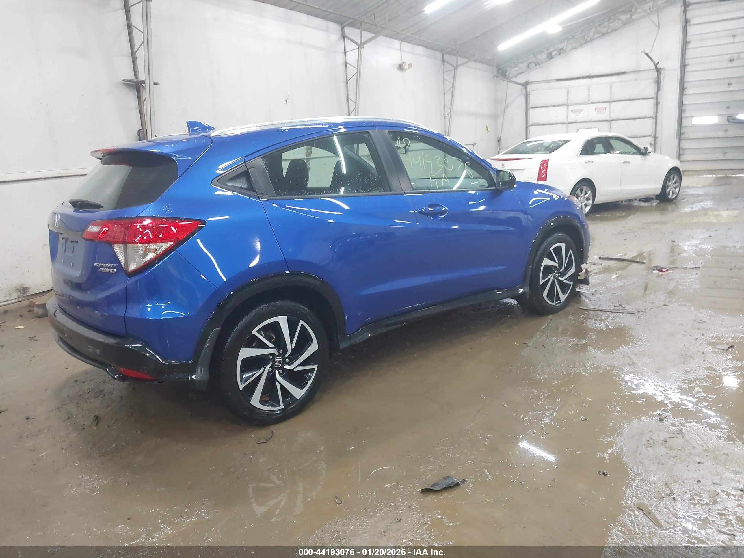 HONDA HR-V image 4