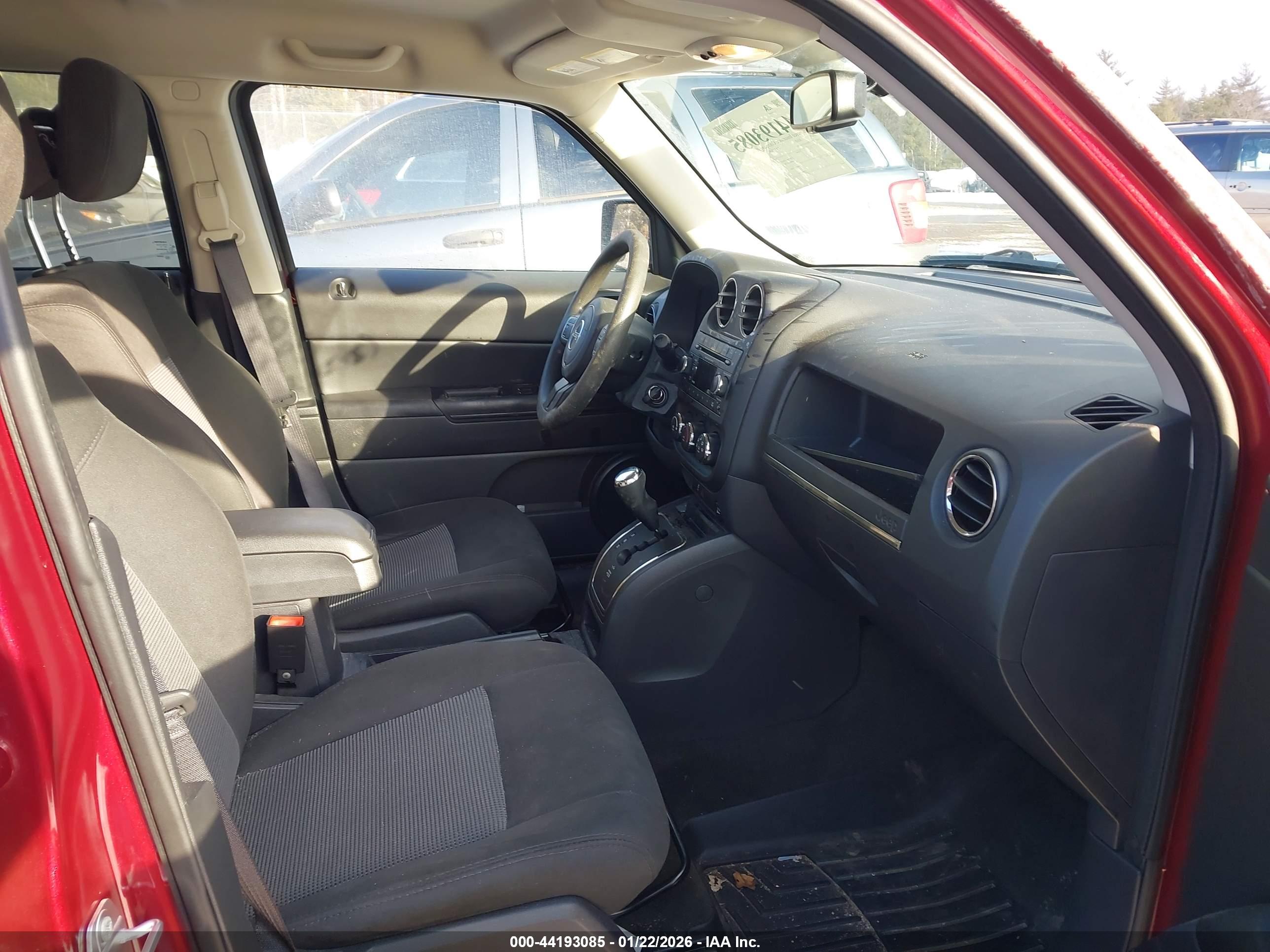 JEEP PATRIOT image 5