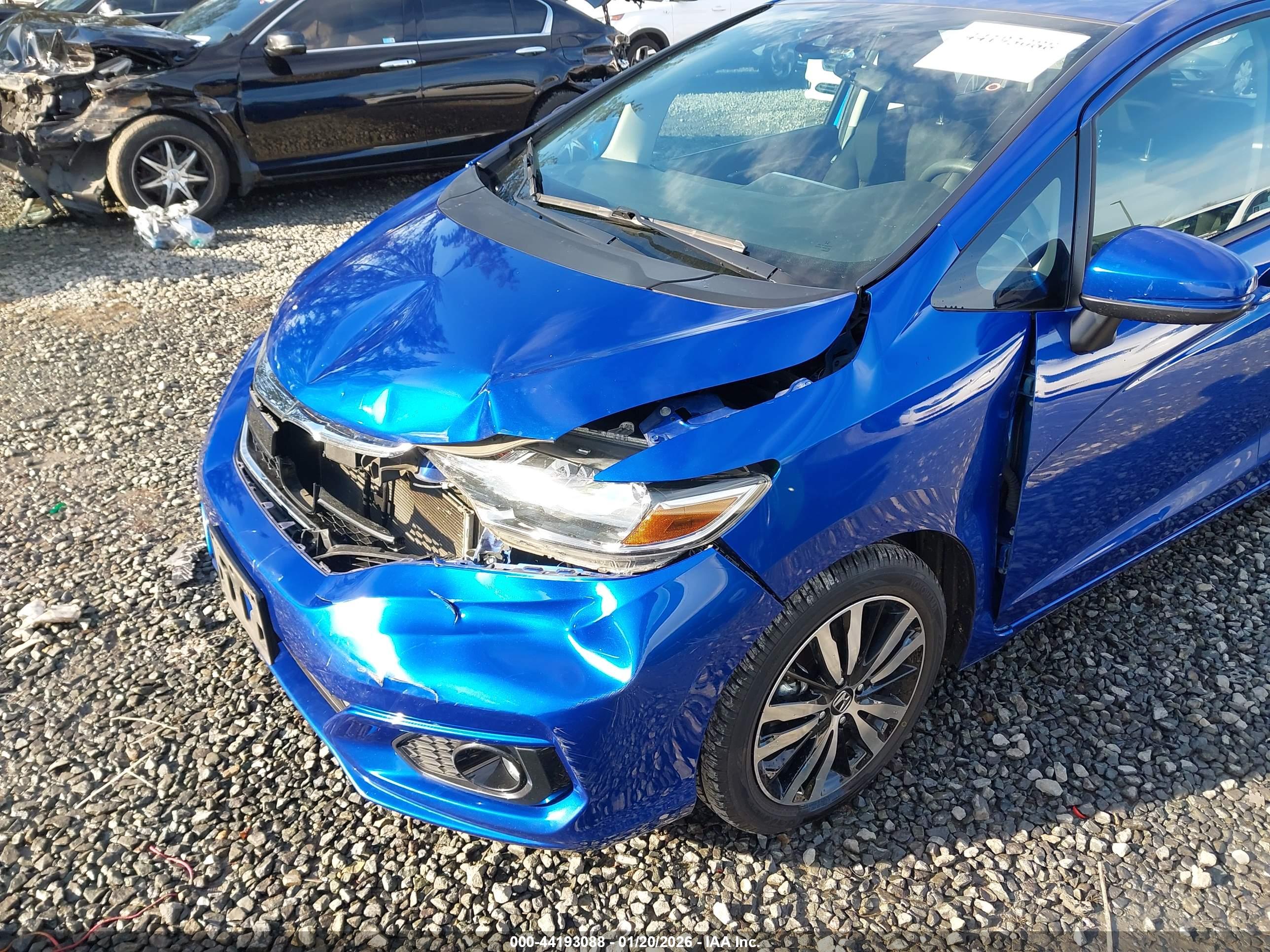 HONDA FIT image 6