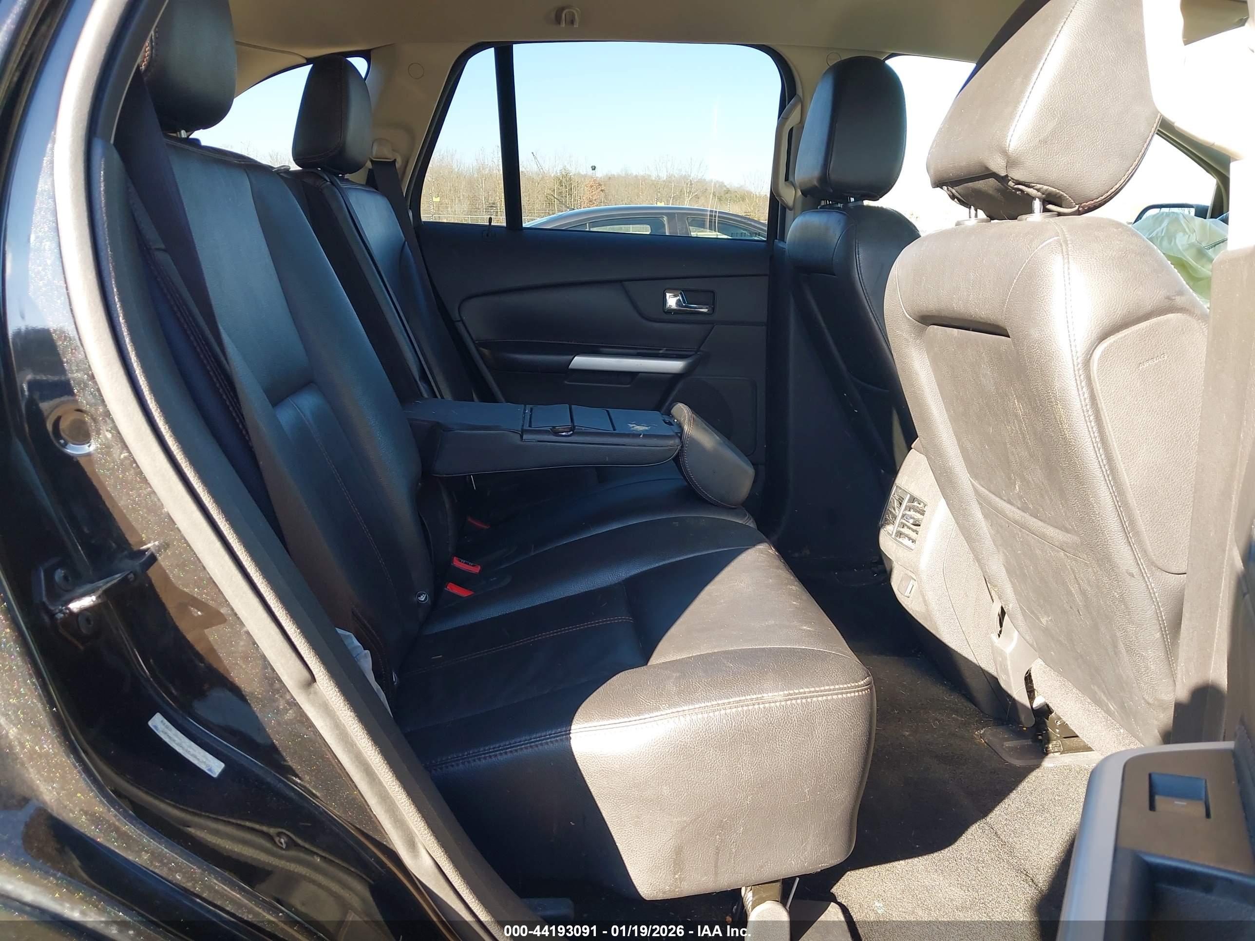 FORD EDGE image 8
